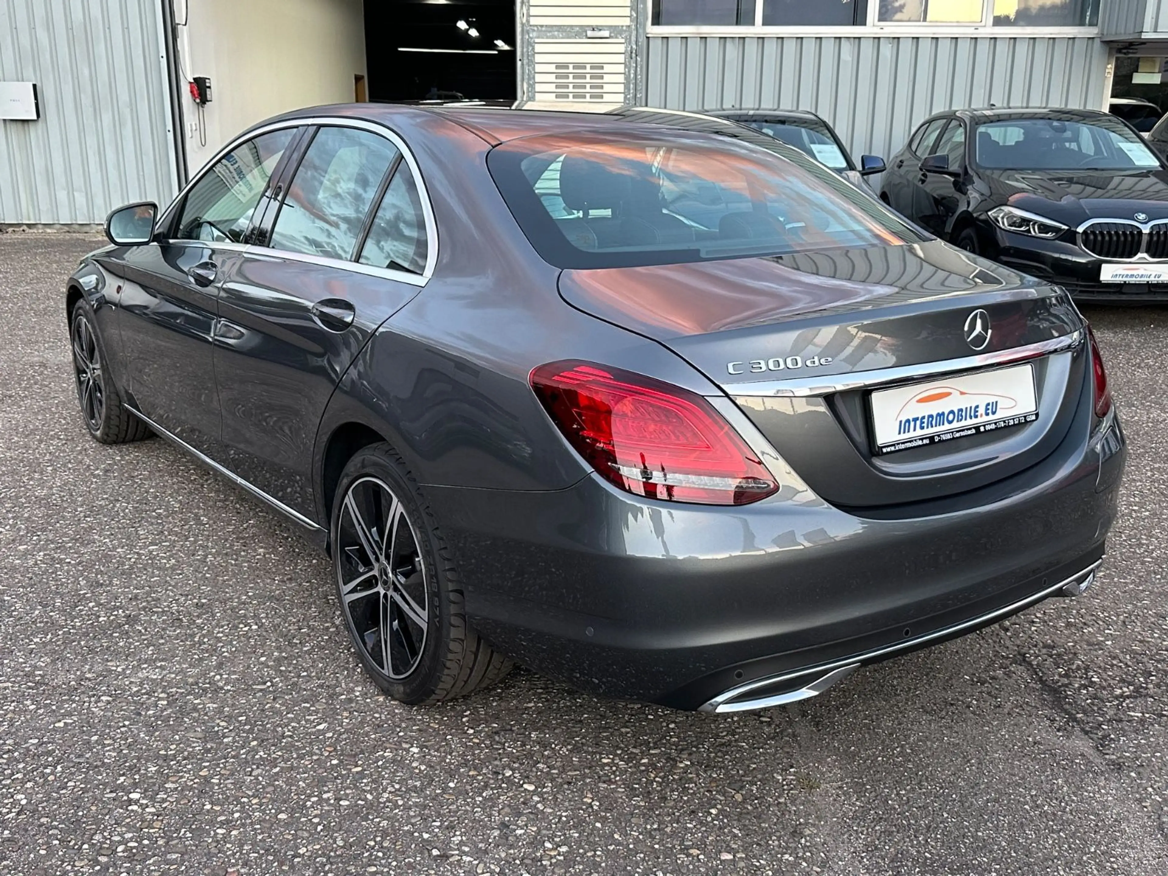 Mercedes-Benz C 300 de Limousine Hybrid LED AC ALU NAVI CAM AHK — photo 7