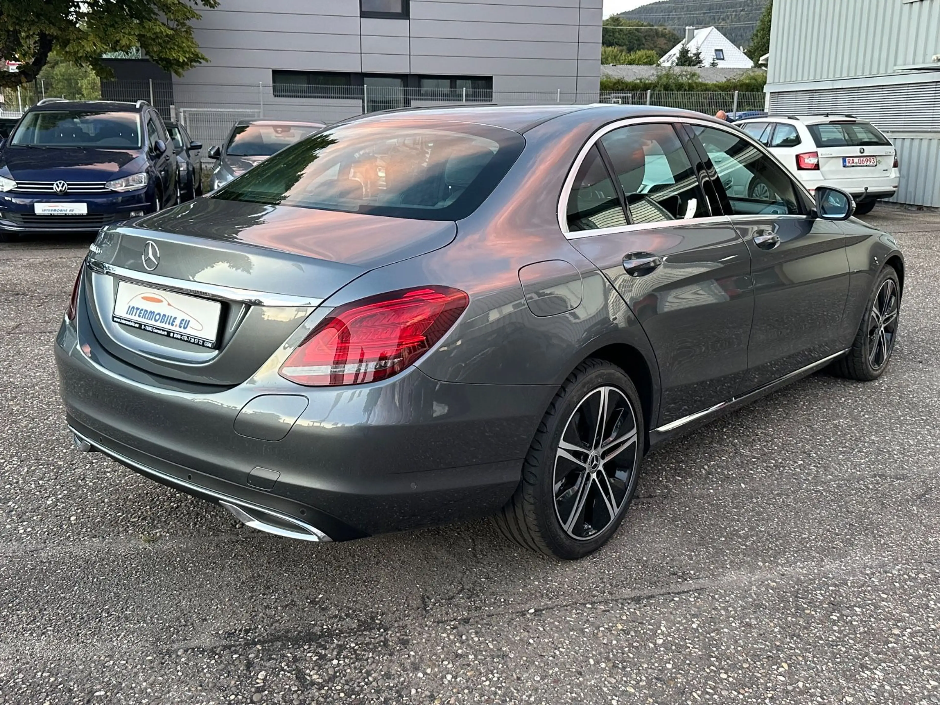 Mercedes-Benz C 300 de Limousine Hybrid LED AC ALU NAVI CAM AHK — photo 5