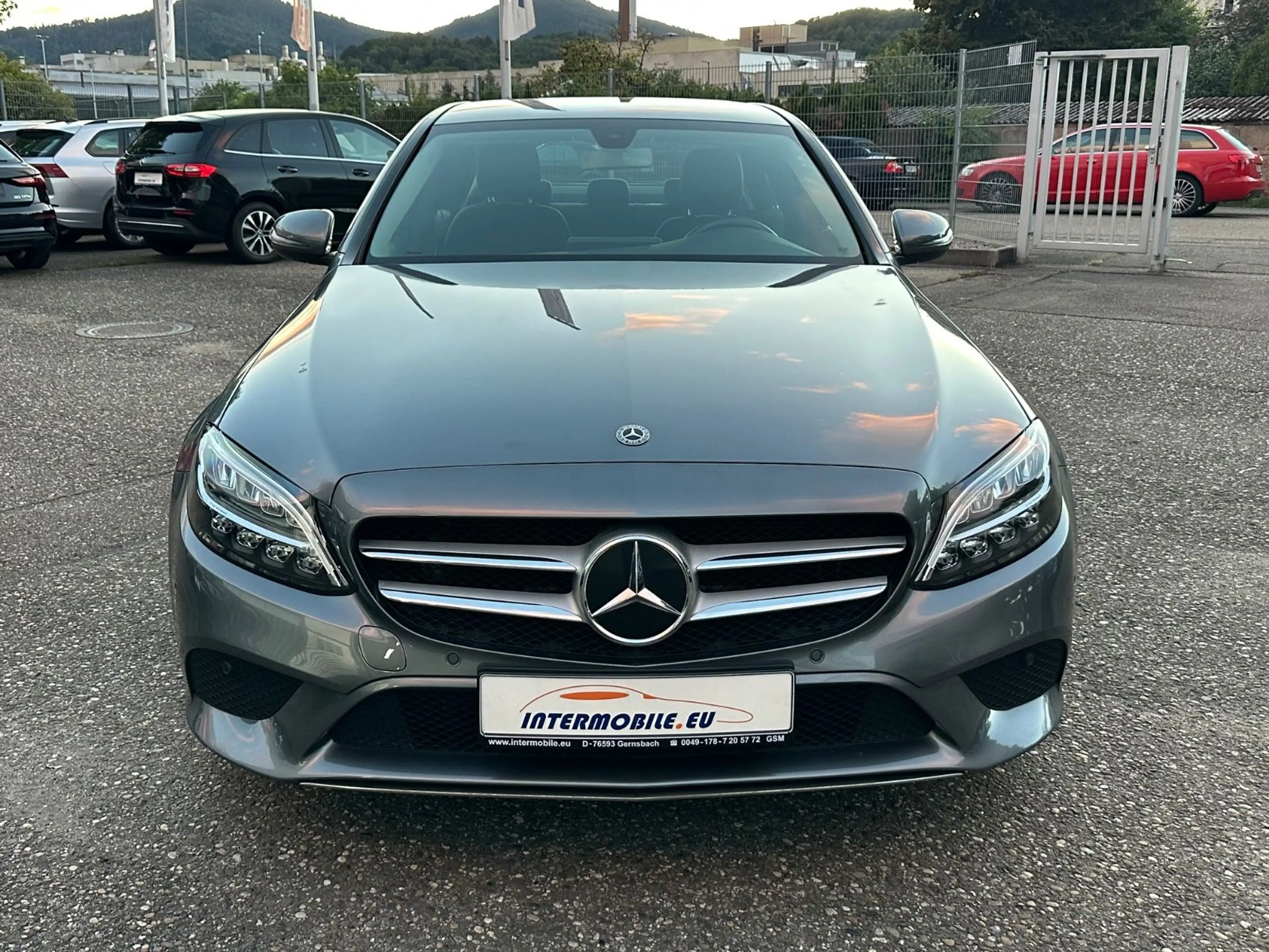 Mercedes-Benz C 300 de Limousine Hybrid LED AC ALU NAVI CAM AHK — photo 2