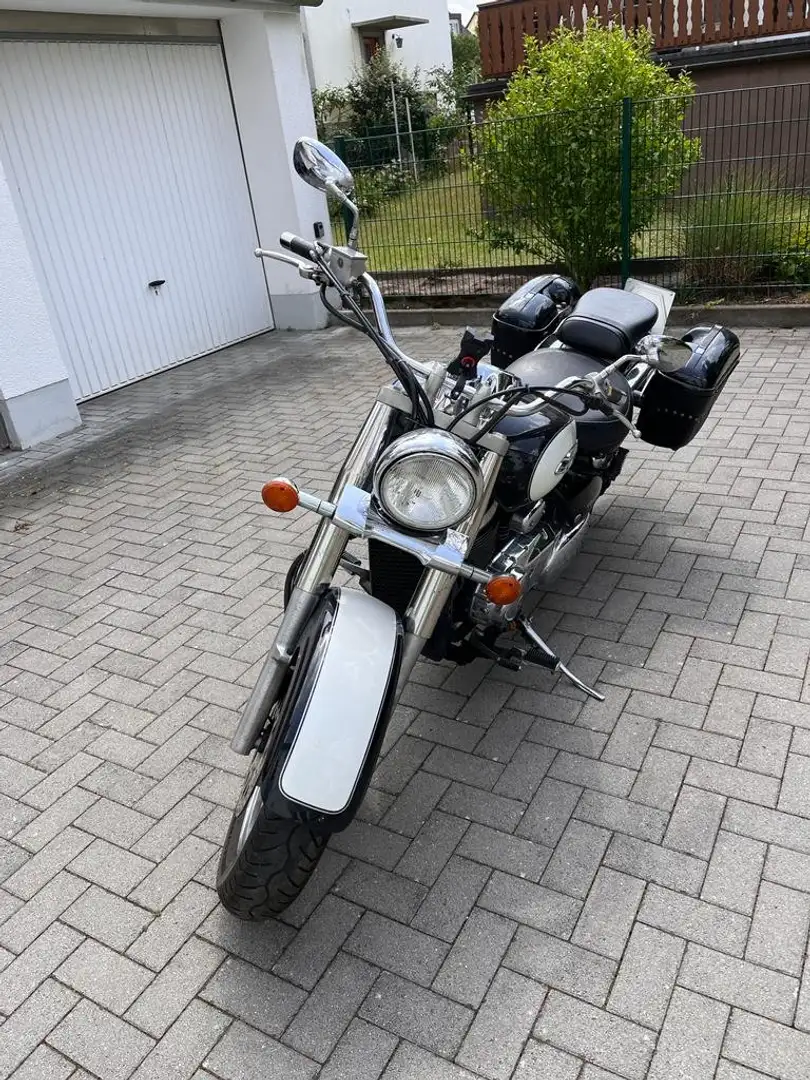 Suzuki VL 800 Schöne Suzuki VL 800 LC Volusia zu verkaufen crna - 1