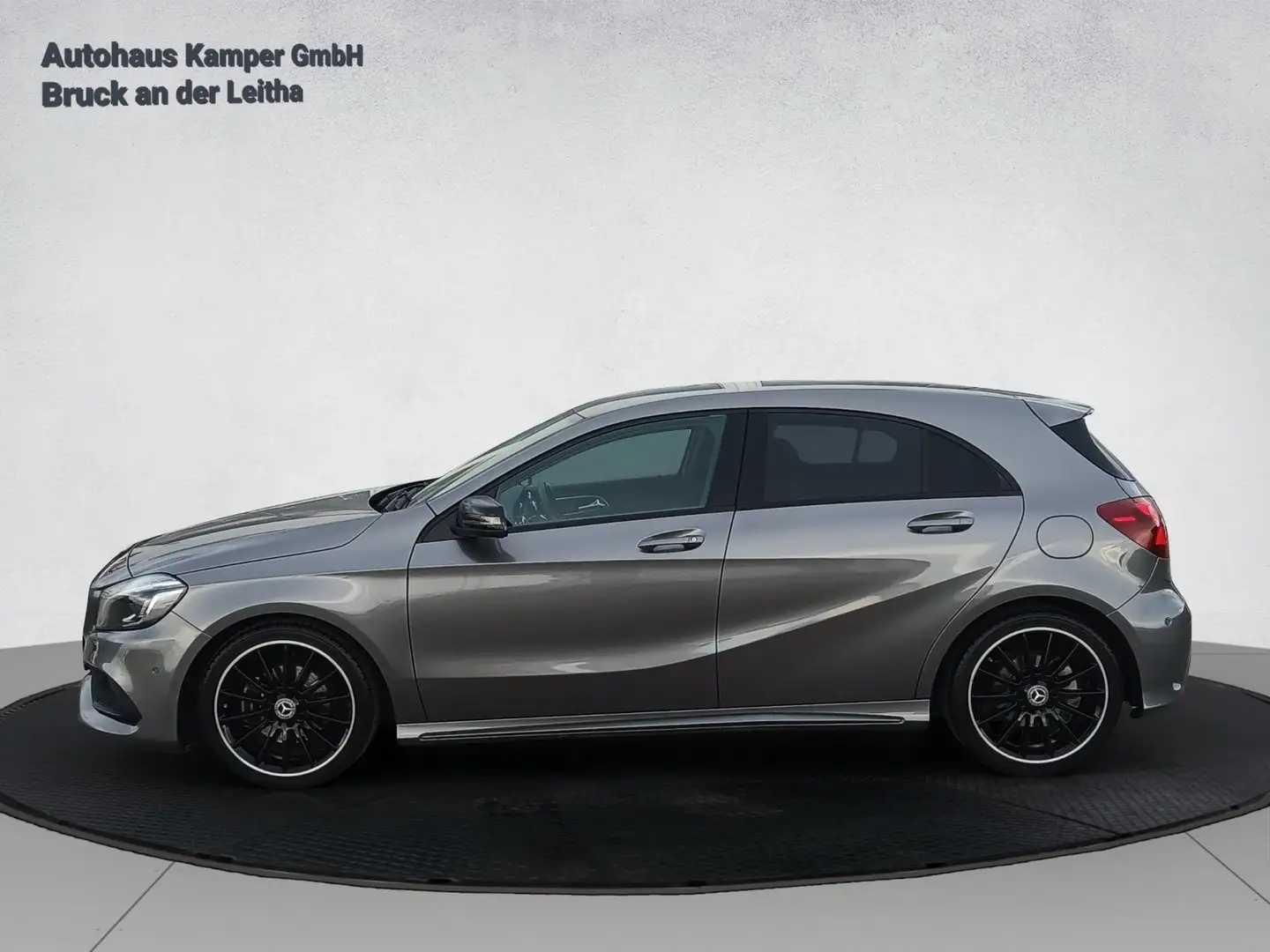 Mercedes-Benz A 180 180 A-Edit. Avantgarde Sport CDI Aut. Grau - 2