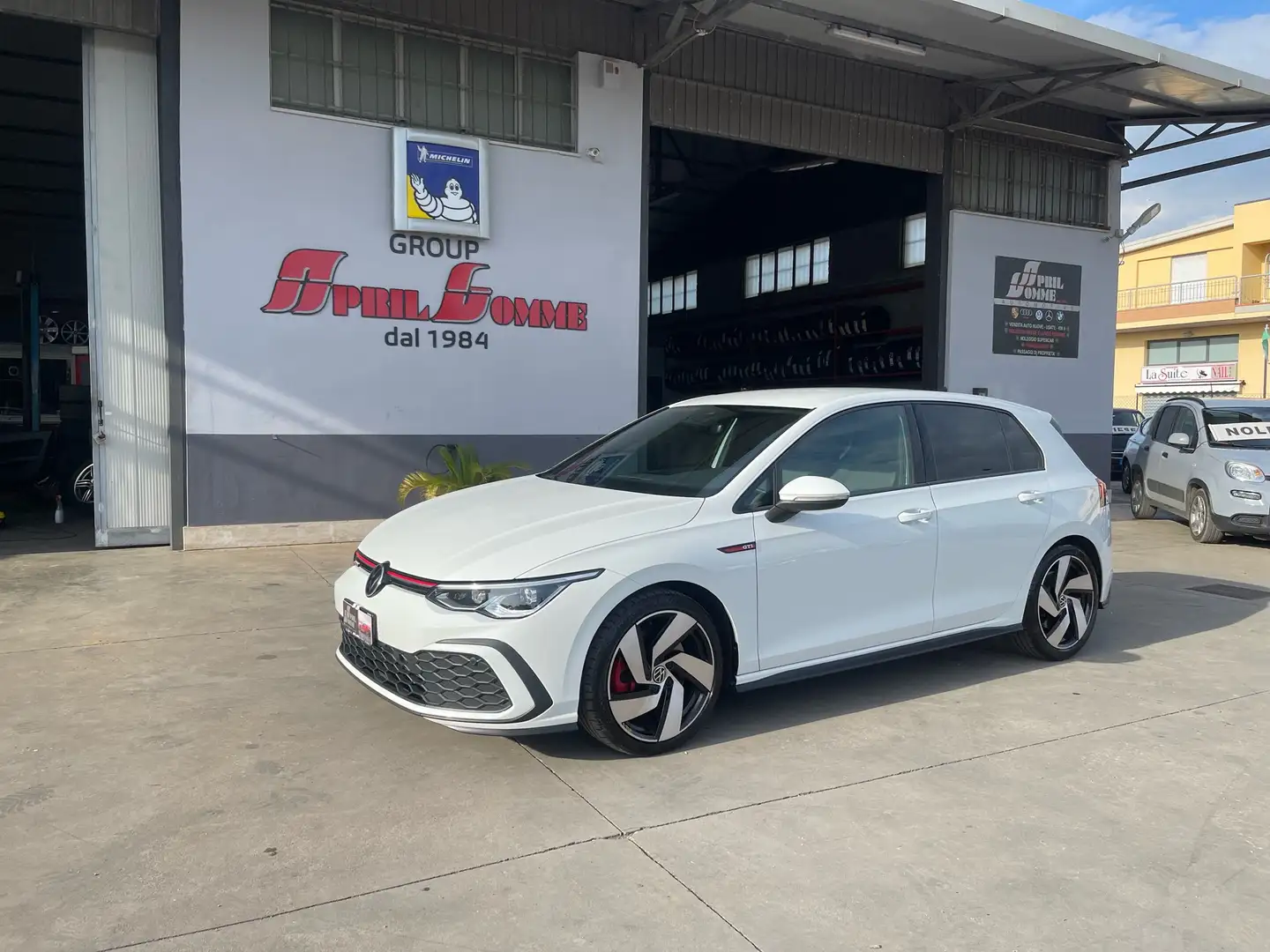 Volkswagen Golf GTI 5p 2.0 tsi Performance 245cv dsg Bianco - 1