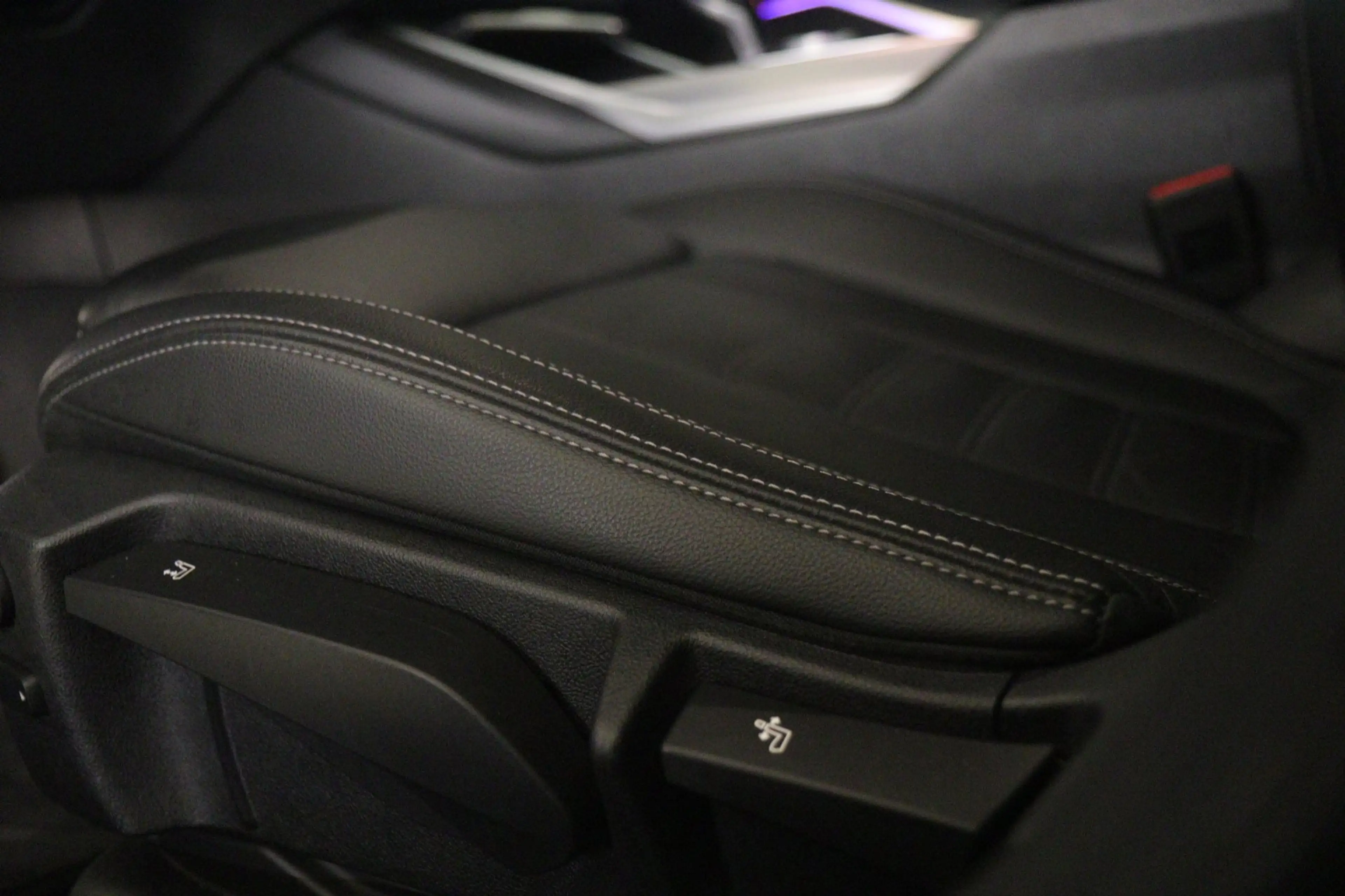 BMW 330 3-serie 330i High Executive M PAKKET /LASER/PANO/S — photo 13