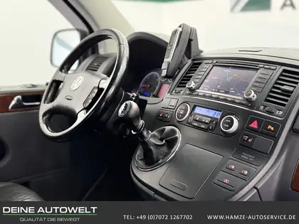 Annonce voiture d'occasion Volkswagen T5 Multivan - CARADIZE