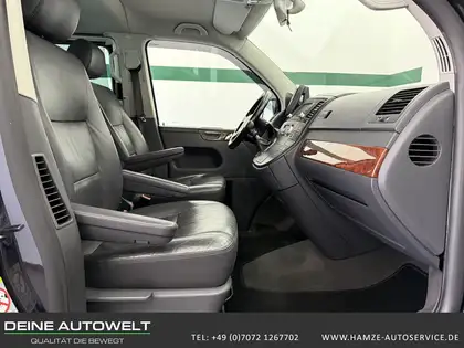 Annonce voiture d'occasion Volkswagen T5 Multivan - CARADIZE