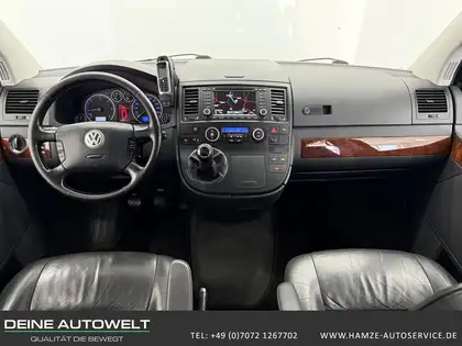 Annonce voiture d'occasion Volkswagen T5 Multivan - CARADIZE