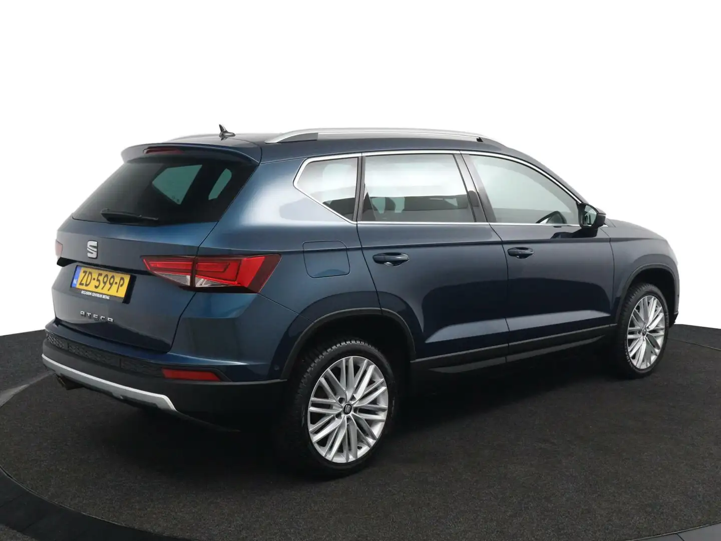 SEAT Ateca 1.5 TSI Xcellence Business Intense | Camera | Virt Blauw - 2