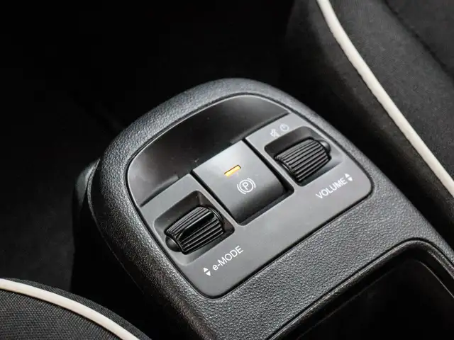 Fiat 500e view 10