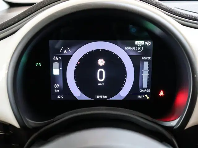 Fiat 500e view 15