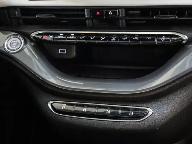 Fiat 500e view 8