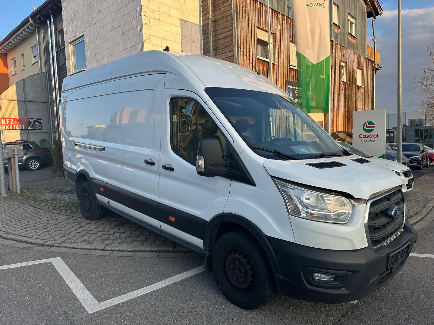 Ford Transit Weiß - 2