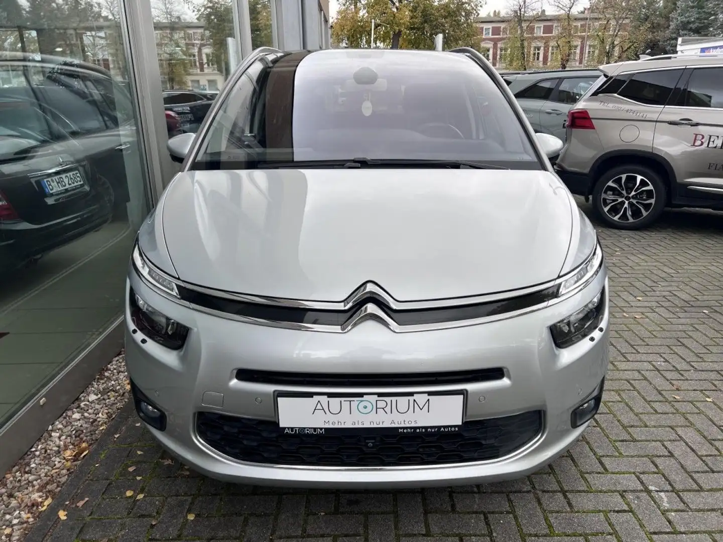 Citroen Grand C4 Picasso /Spacetourer Intensive 7 SITZER Gris - 2
