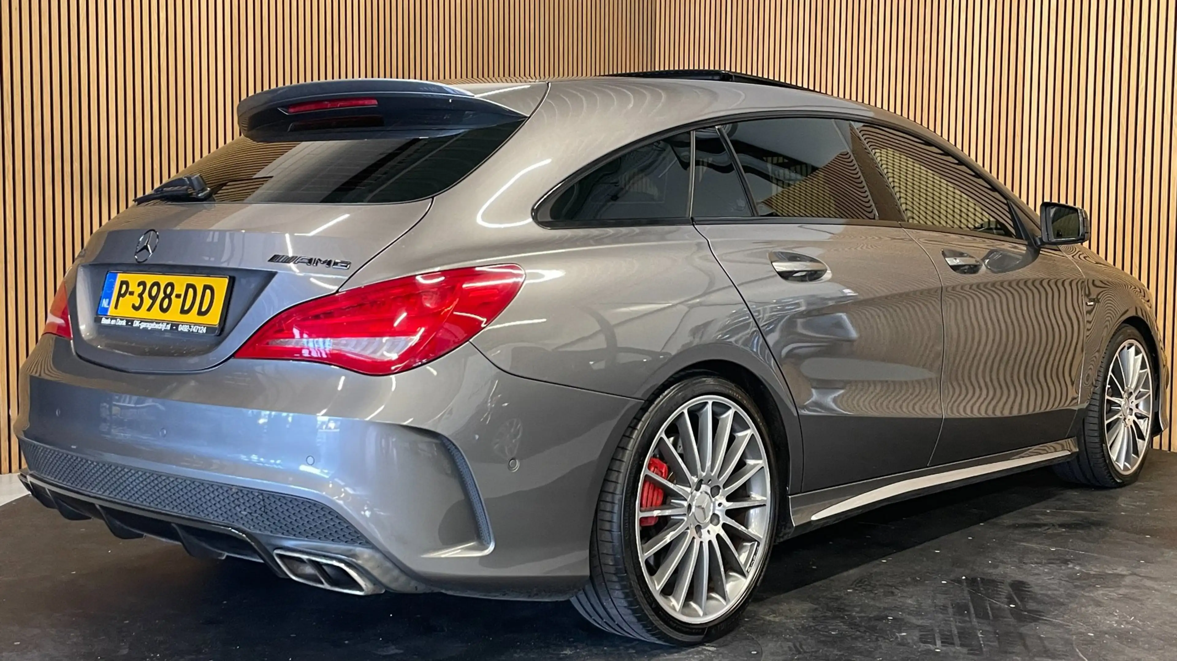 Mercedes-Benz CLA 45 AMG Shooting Brake 4MATIC OrangeArt Edition|381PK|PANO — photo 5