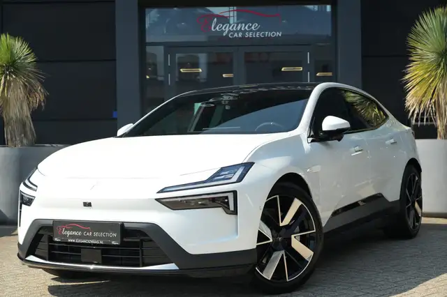Polestar 4