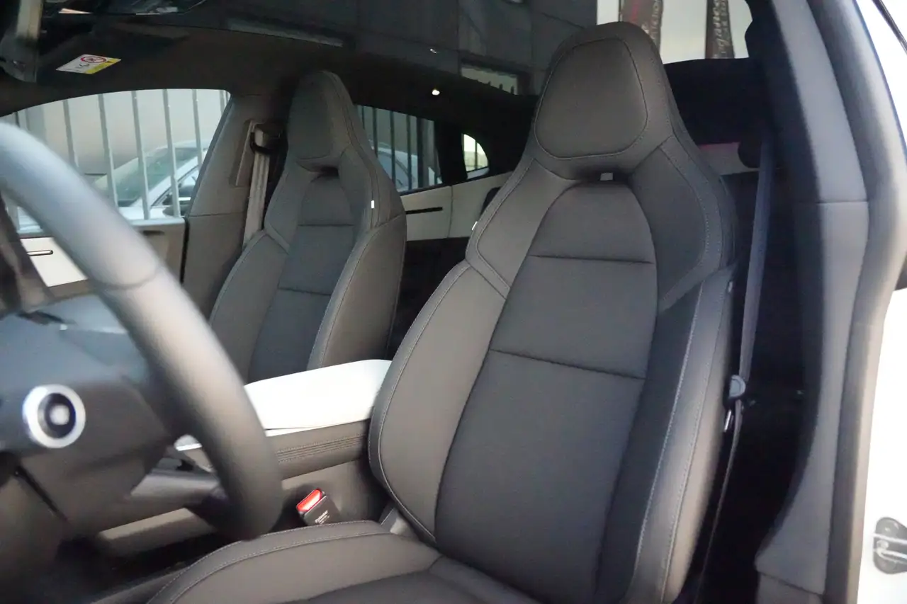 Polestar 4 2026