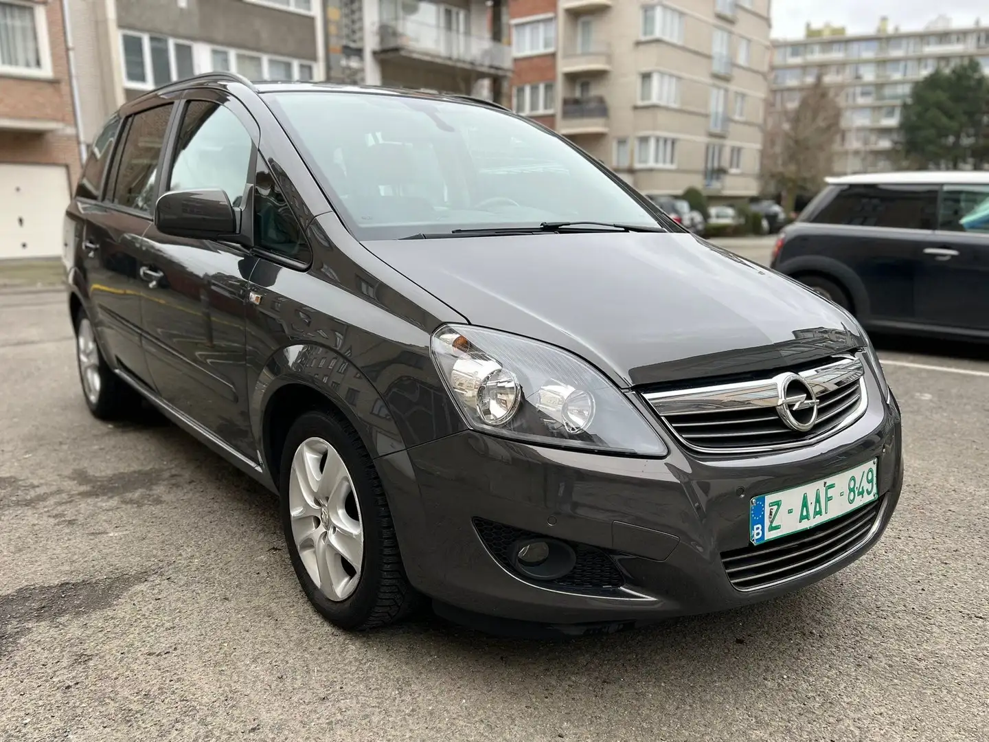 Opel Zafira 1.8i Family Plus 7 Places 1er Prop Carnet Complet Gris - 1