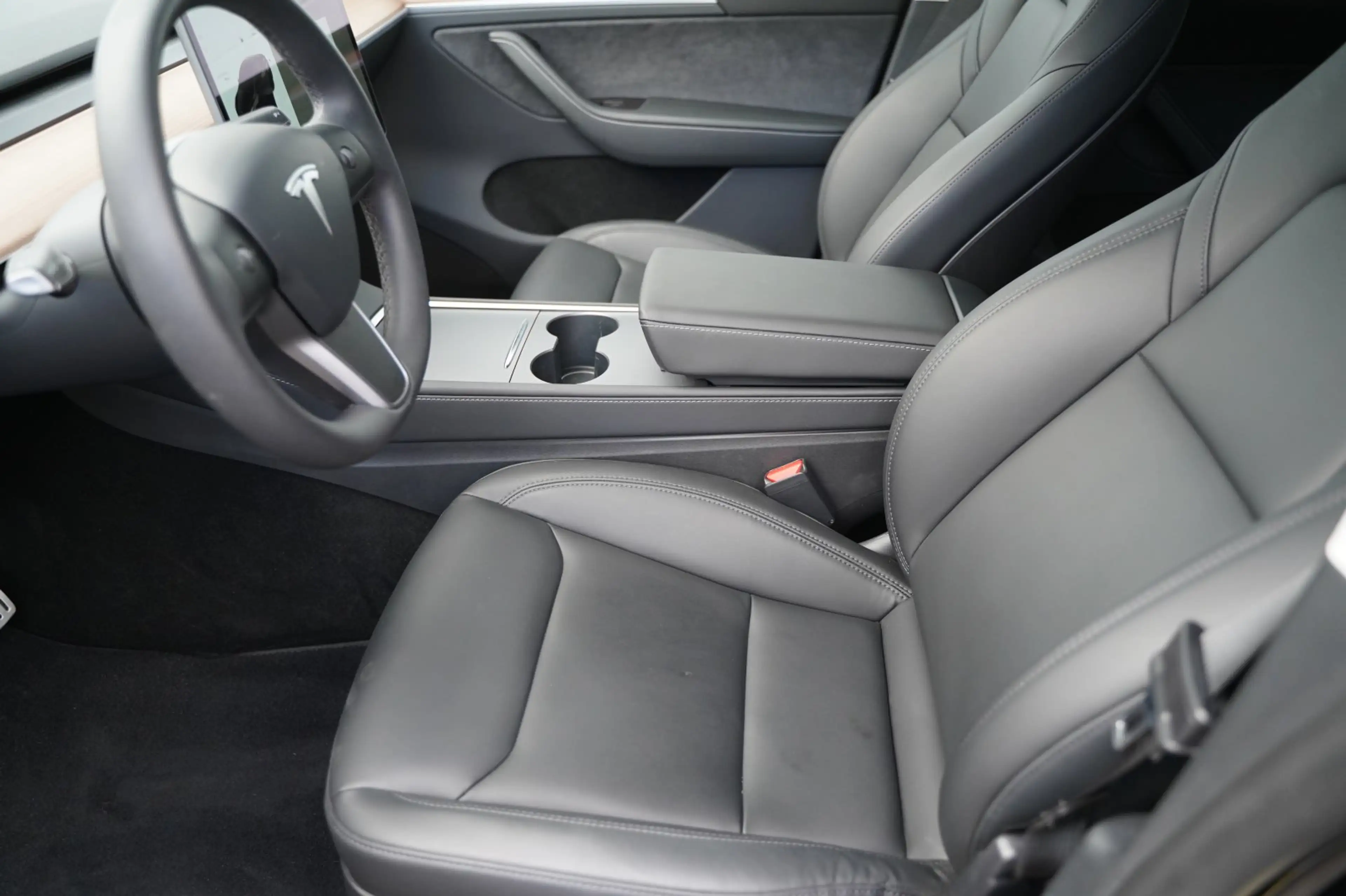 Tesla Model Y Performance*1.Hd.*unfallfrei — photo 10