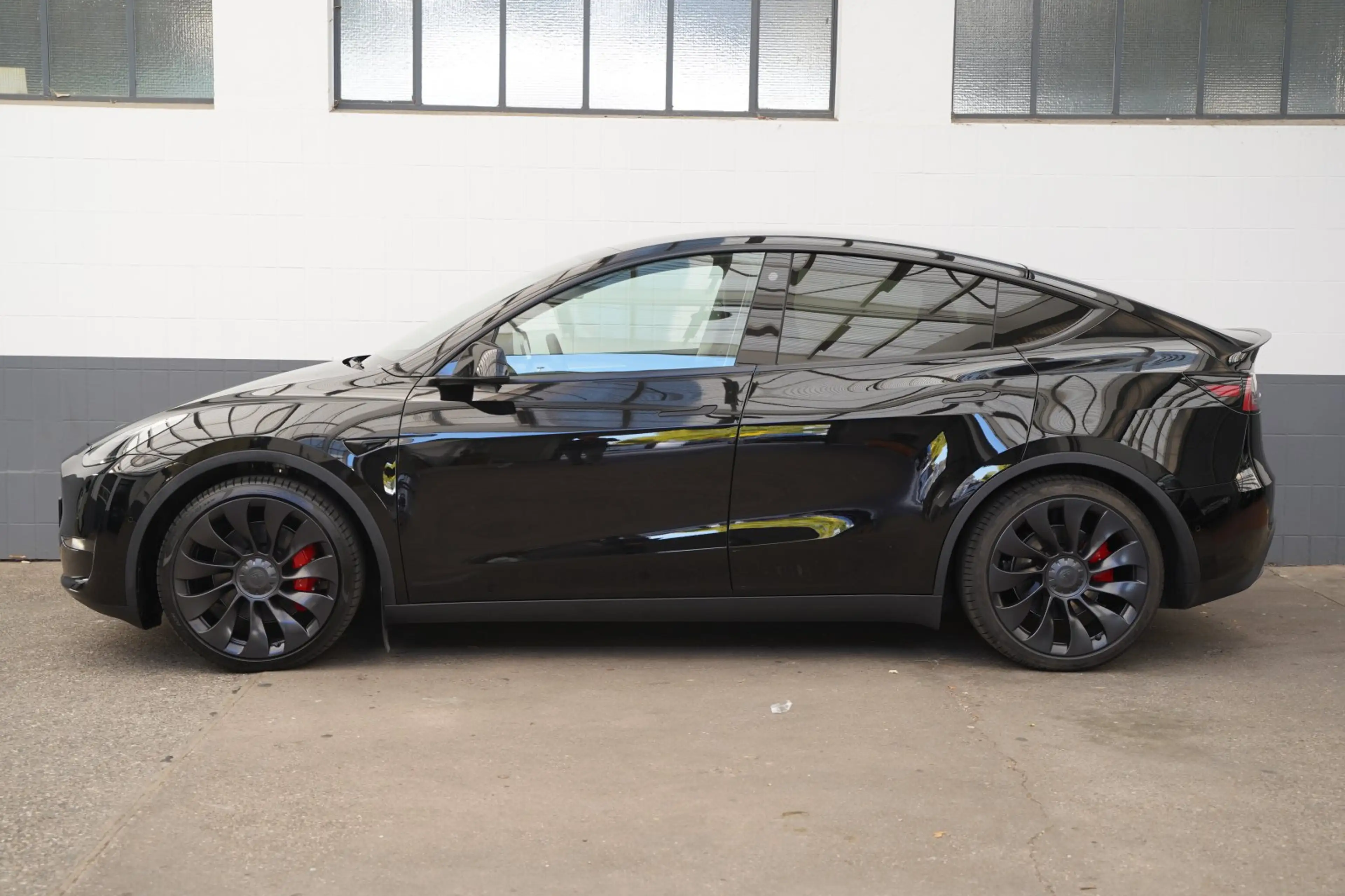 Tesla Model Y Performance*1.Hd.*unfallfrei — photo 3