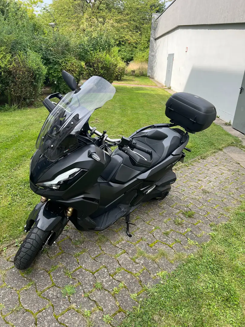 Honda ADV 350 Noir - 2