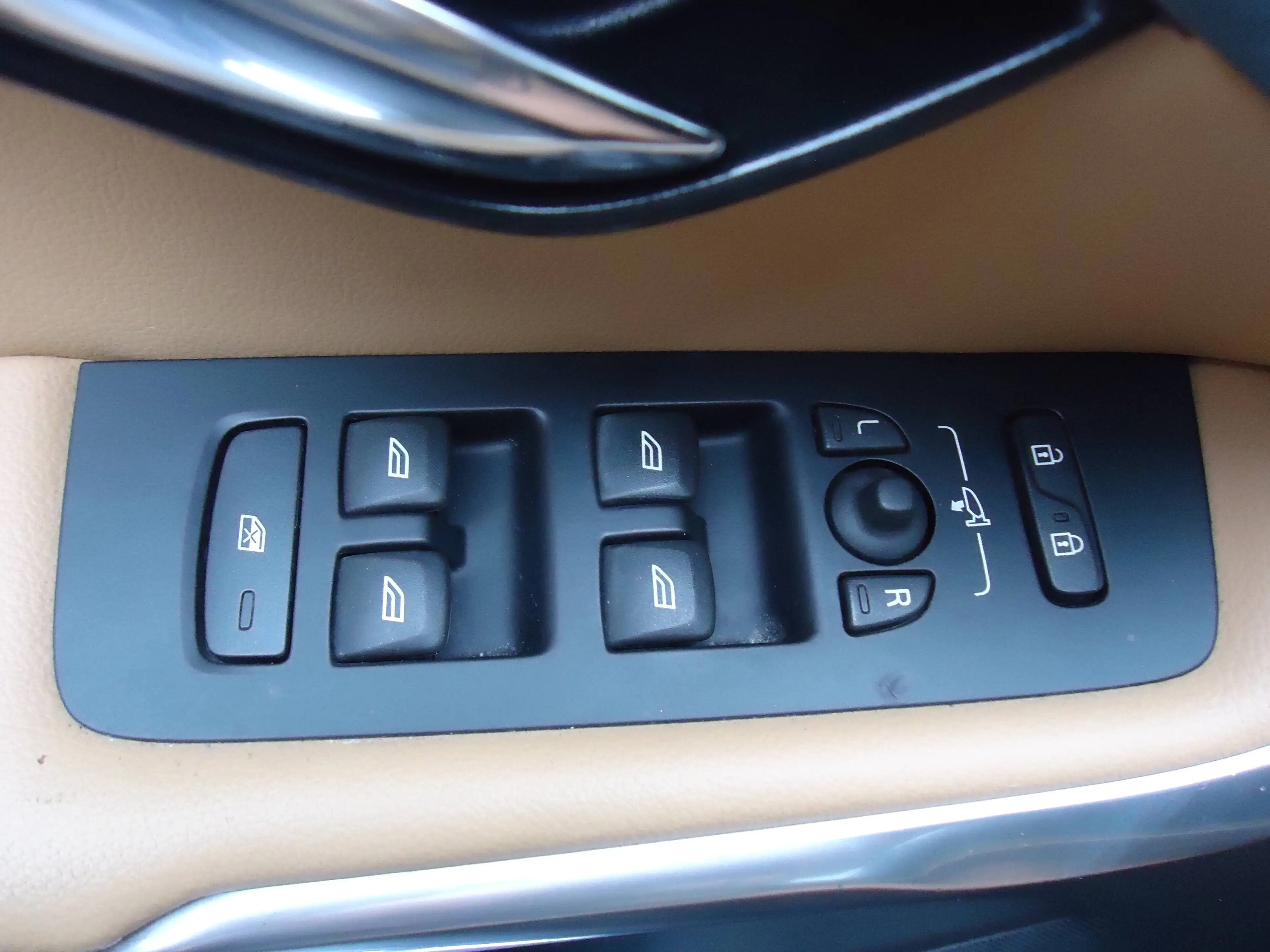 Volvo V40 V40 2.0 T2 Edition GPF (EU6d-TEMP) — photo 9