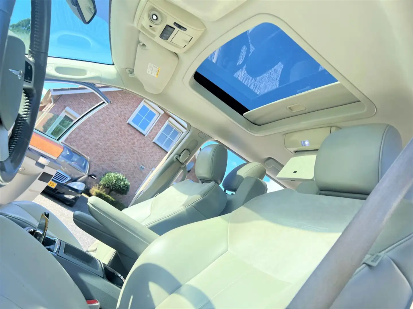 Chrysler Grand Voyager 4.0 V6 LIMITED SWIVEL&GO.TAFEL OPEN-DAK 3xTV/DVD/N Argent - 2