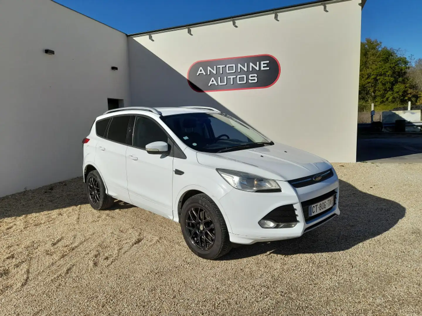 Ford Kuga 2.0 TDCI 136CH DPF TREND 4X2 Blanc - 1