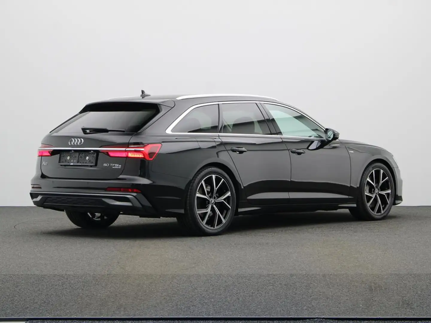 Audi A6 Avant S-LINE 50 TFSIe 299 PK S-TRONIC AUTOMAAT Noir - 2