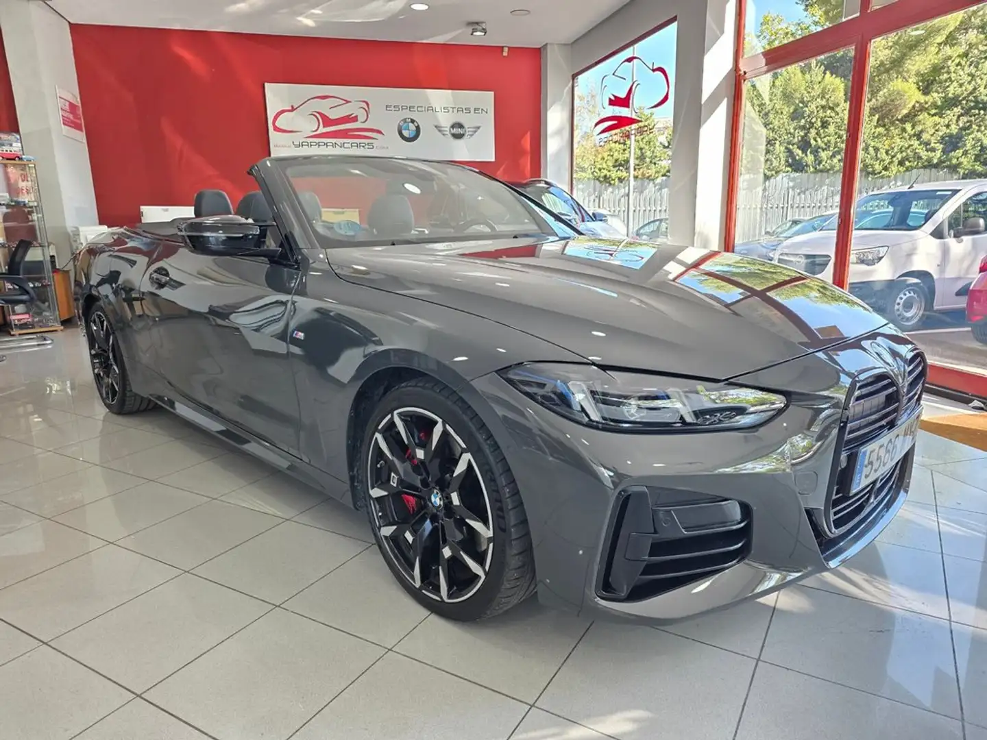 BMW 440 M440i xDrive Cabrio Gris - 1