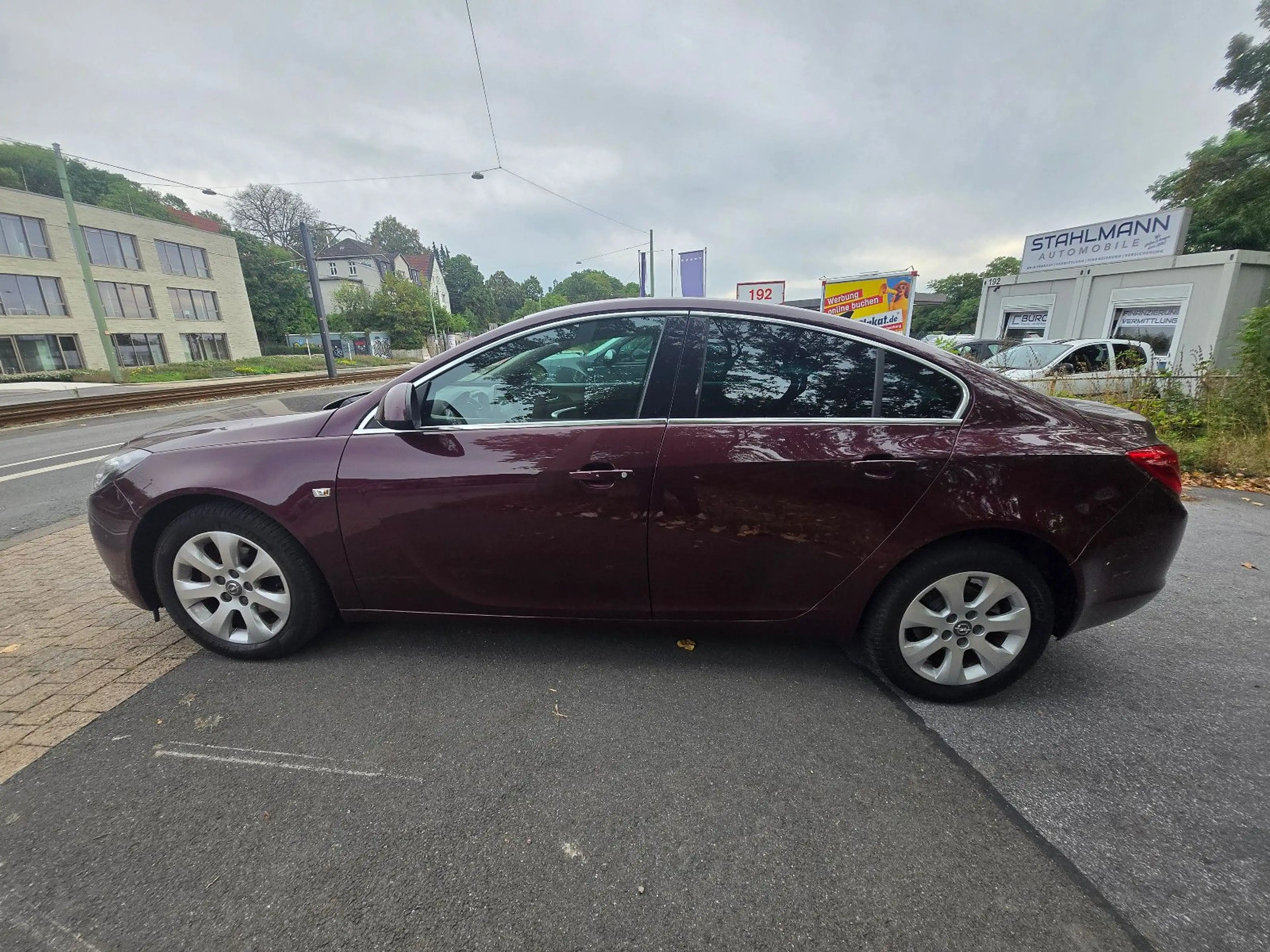 Opel Insignia A Lim. Active 2.0D Xenon Navi PDC Tempo — photo 10