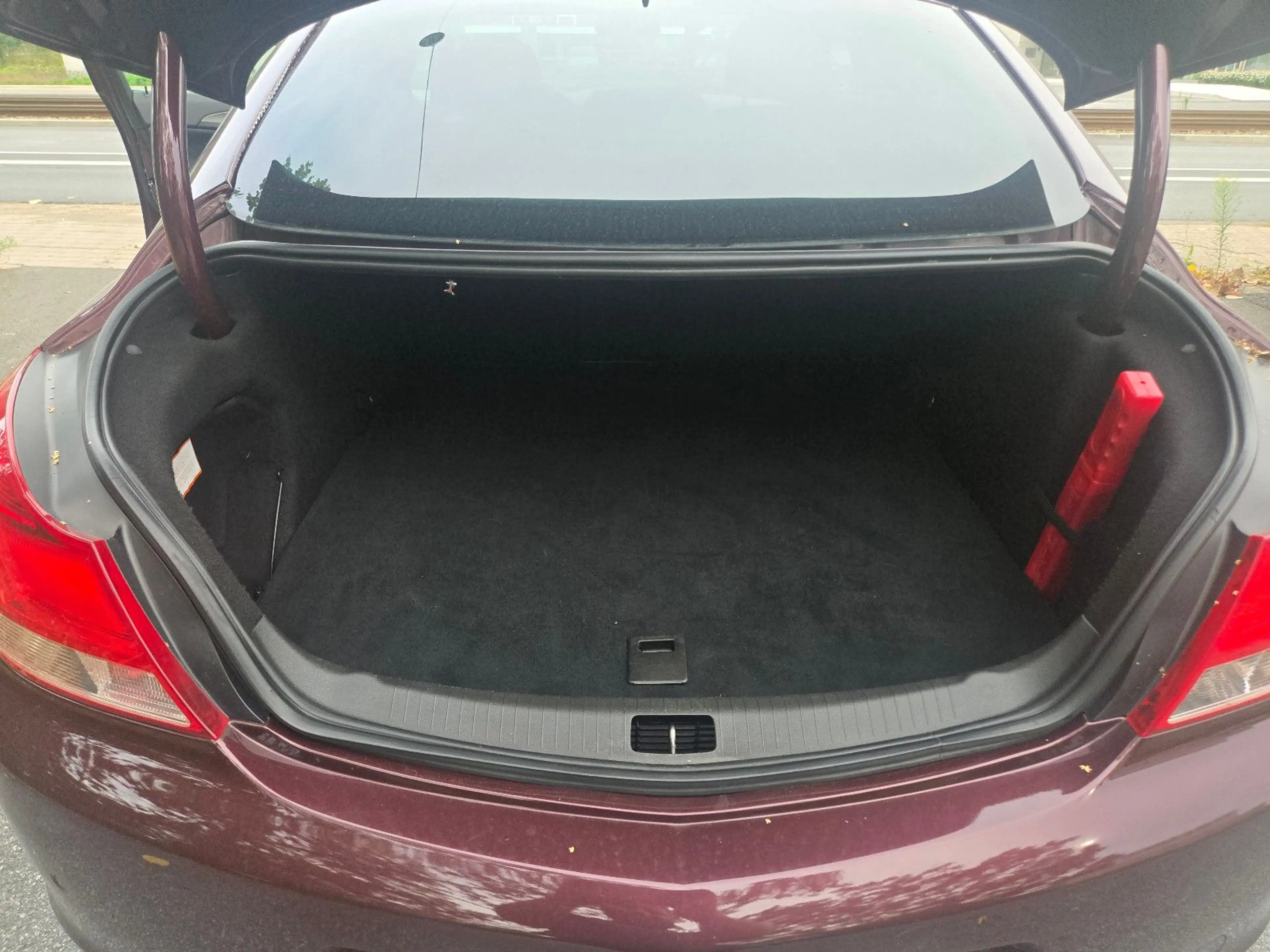 Opel Insignia A Lim. Active 2.0D Xenon Navi PDC Tempo — photo 7