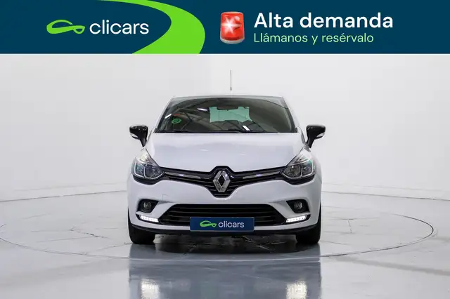 Renault Clio view 2