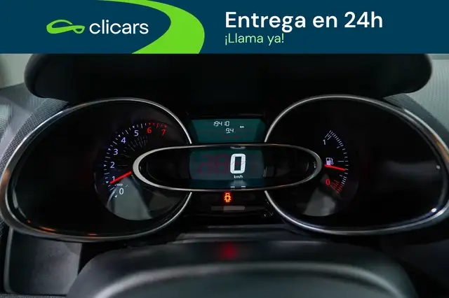 Renault Clio view 15
