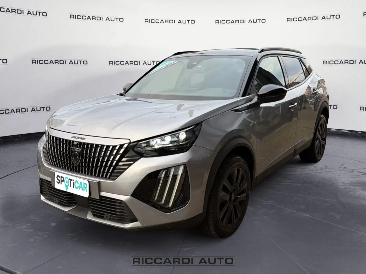 Peugeot 2008 2ª serie PureTech 130 S&S EAT8 Allure Gris - 1