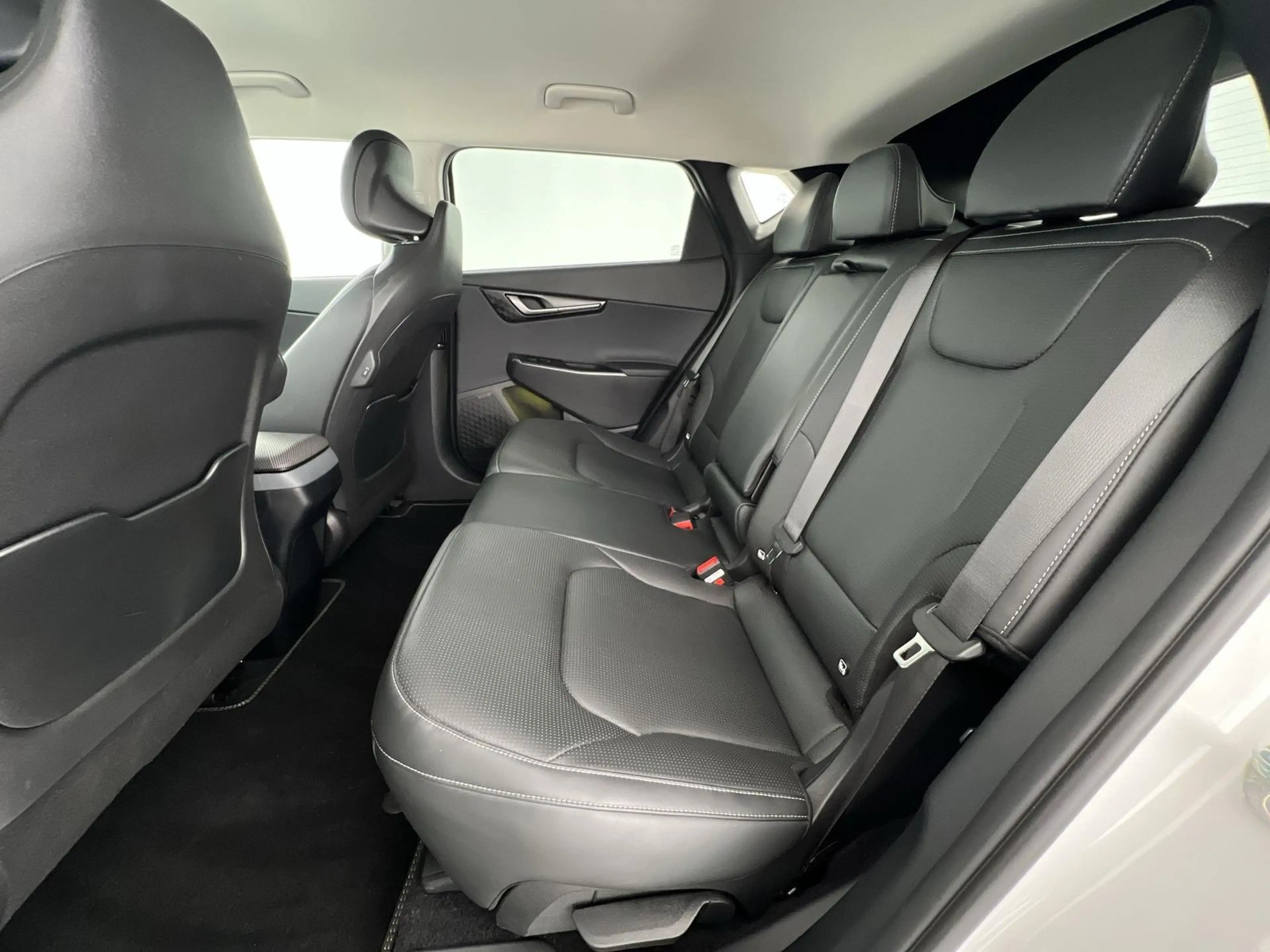 Kia EV6 Earth 4WD*NAVI*SHZ*360°K*uvm — photo 8