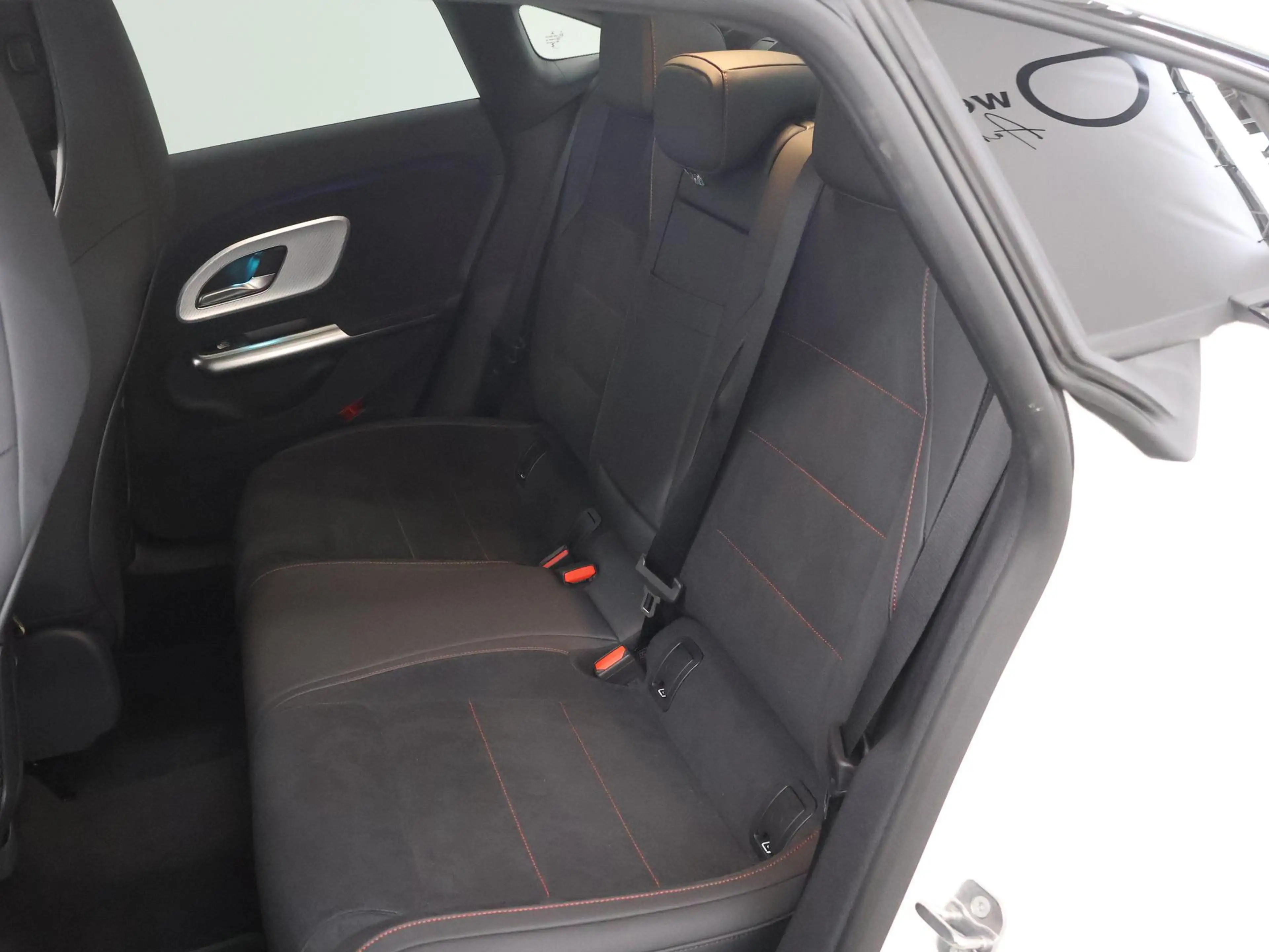 Mercedes-Benz CLA 180 Business Solution AMG | Night | Distronic | Panora — photo 11