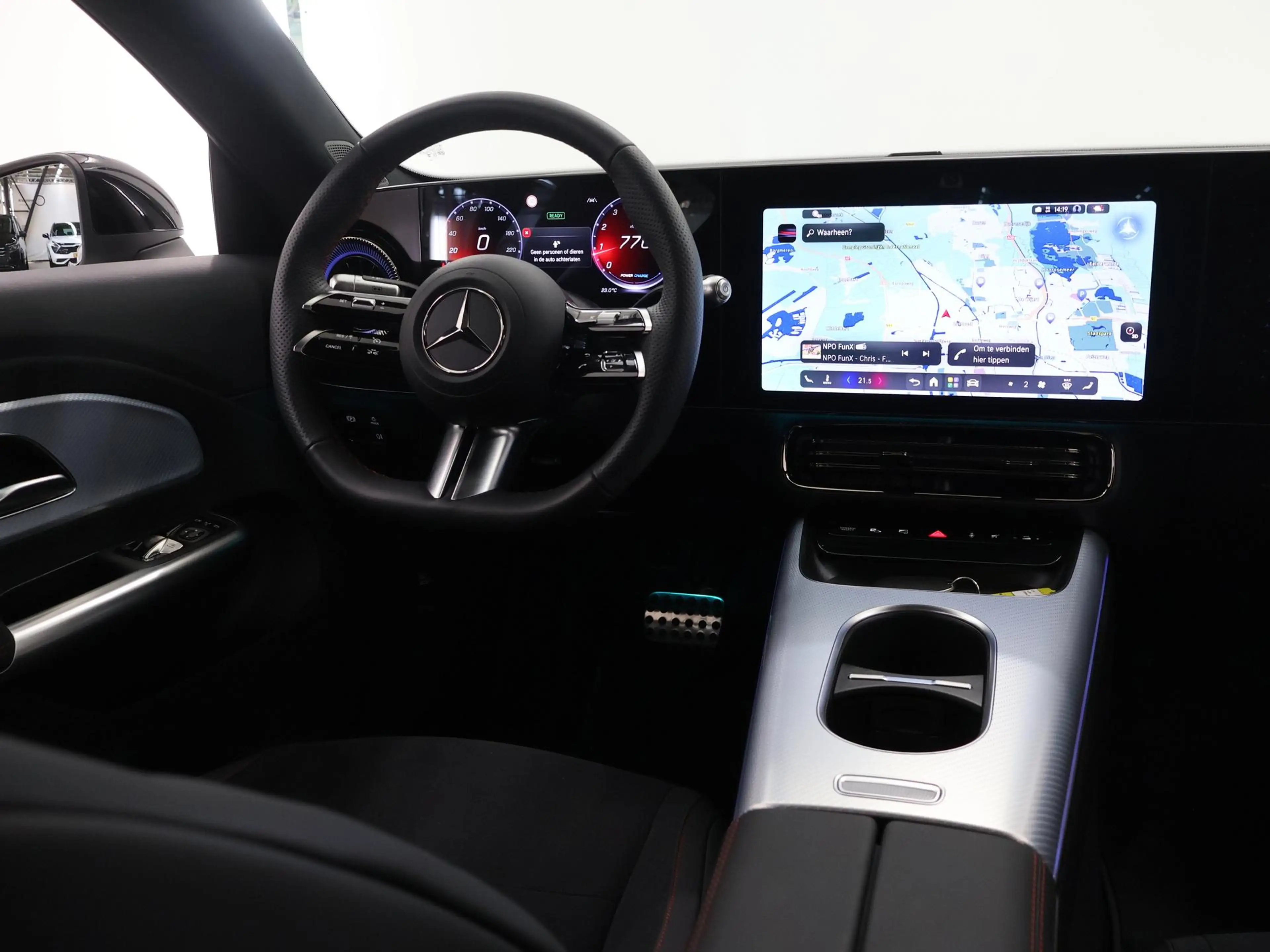 Mercedes-Benz CLA 180 Business Solution AMG | Night | Distronic | Panora — photo 9