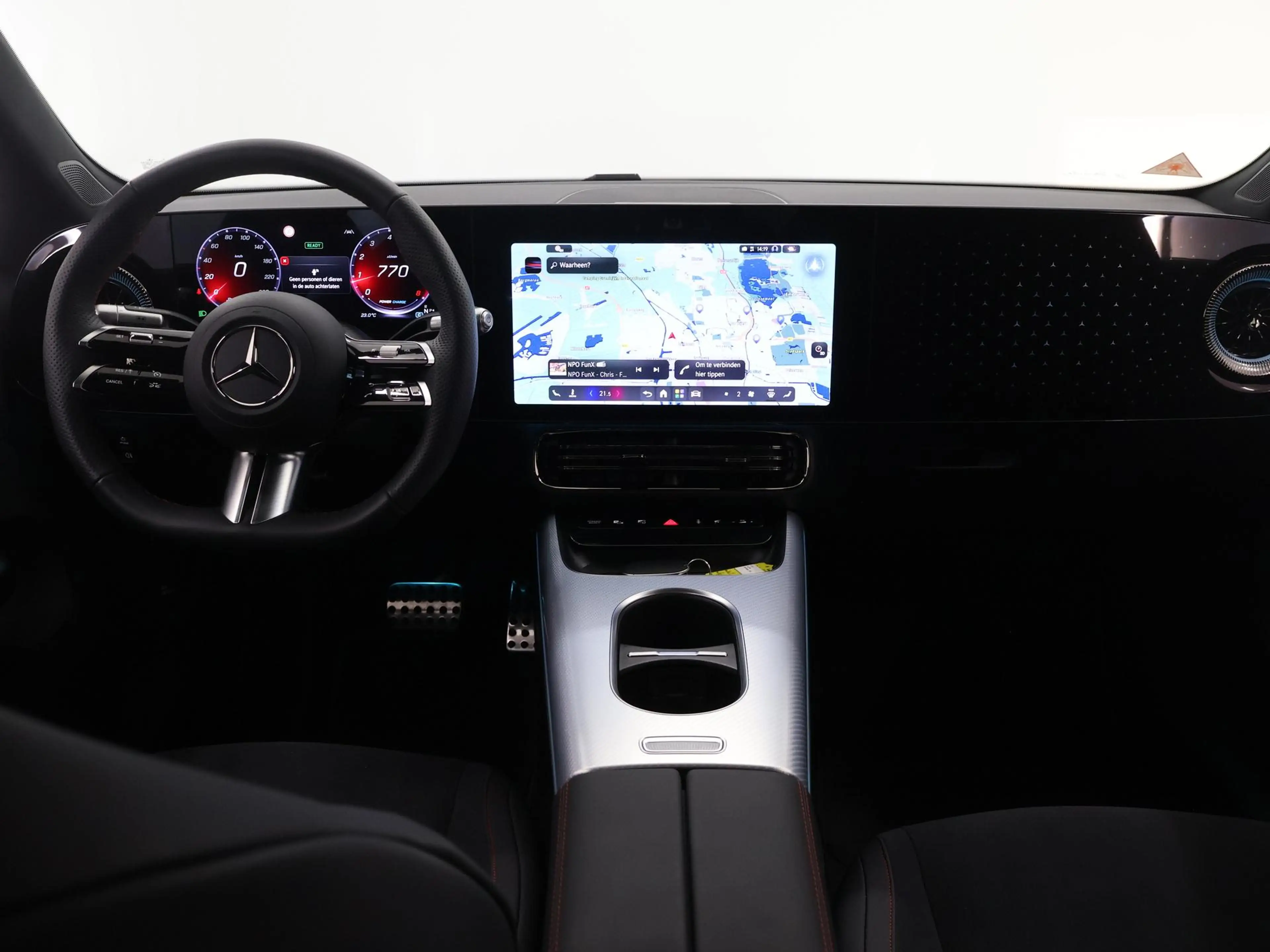 Mercedes-Benz CLA 180 Business Solution AMG | Night | Distronic | Panora — photo 8