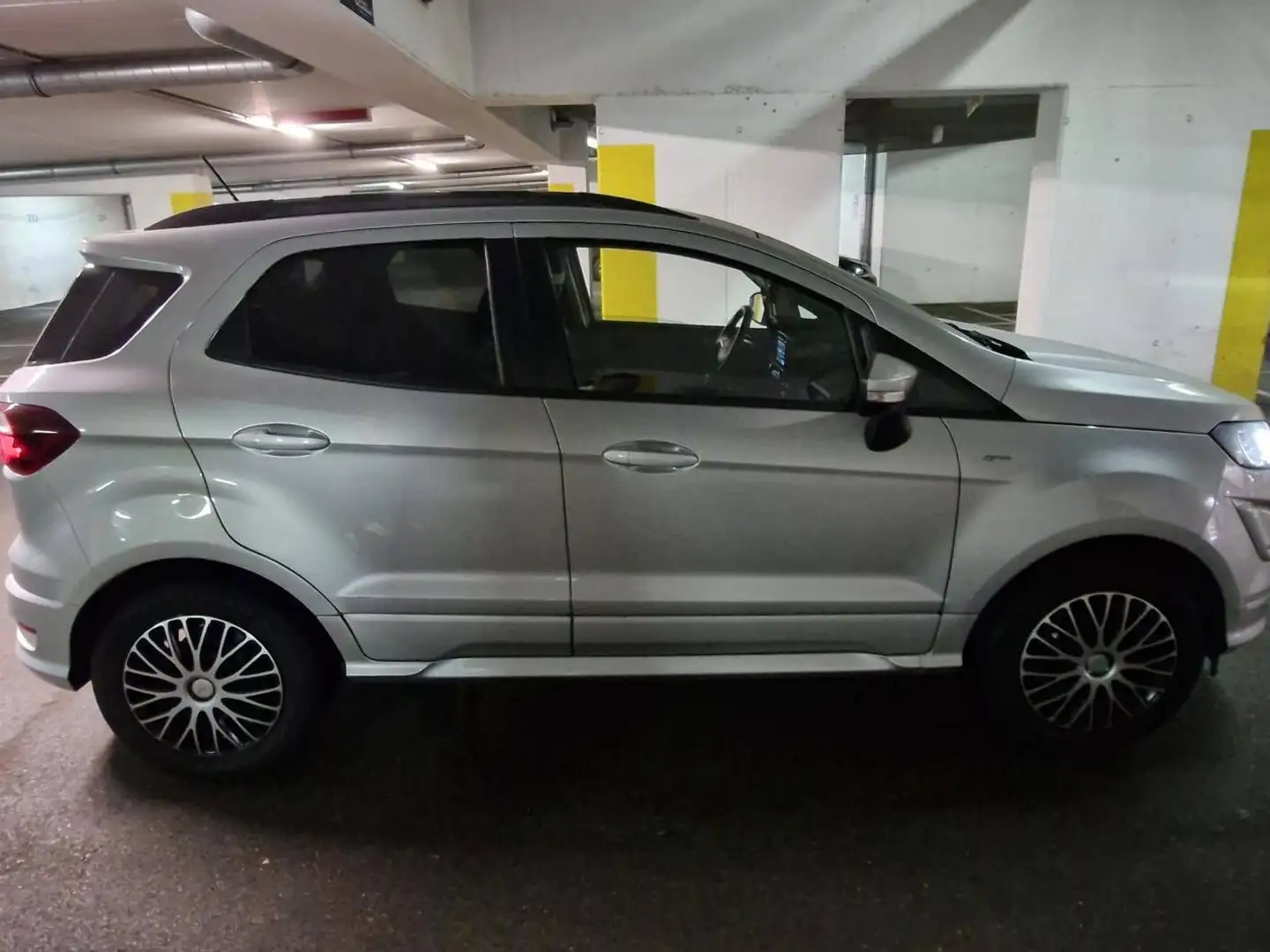 Ford EcoSport EcoSport 1,0 EcoBoost ST-Line Aut. ST-Line Silber - 2