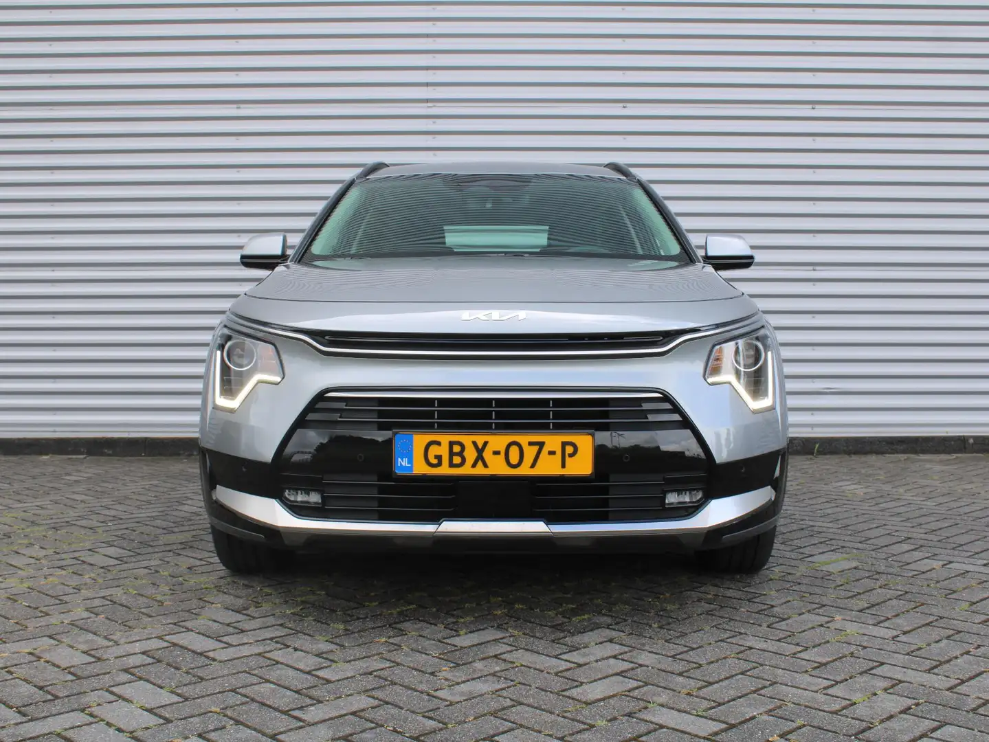 Kia Niro 1.6 GDi Hybrid DynamicLine | Camera | Cruise adapt Grijs - 2