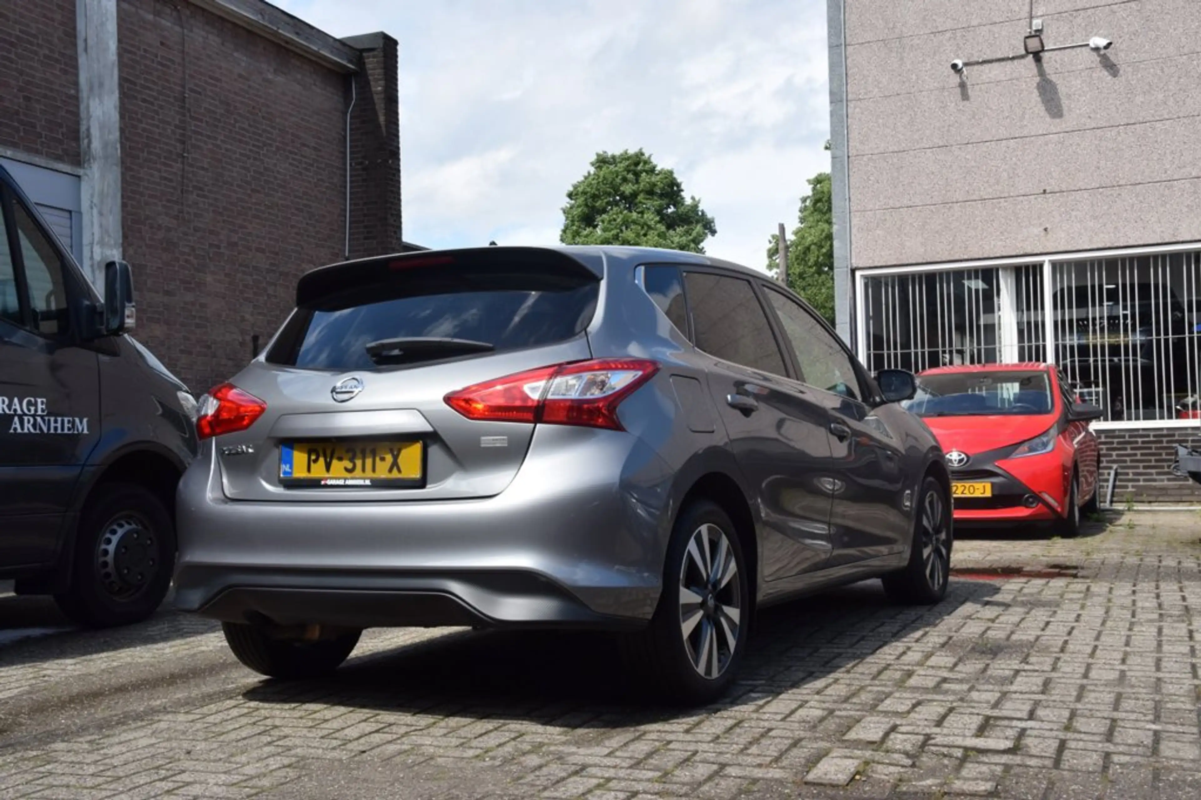 Nissan Pulsar 1.2 DIG-T Tekna — photo 2