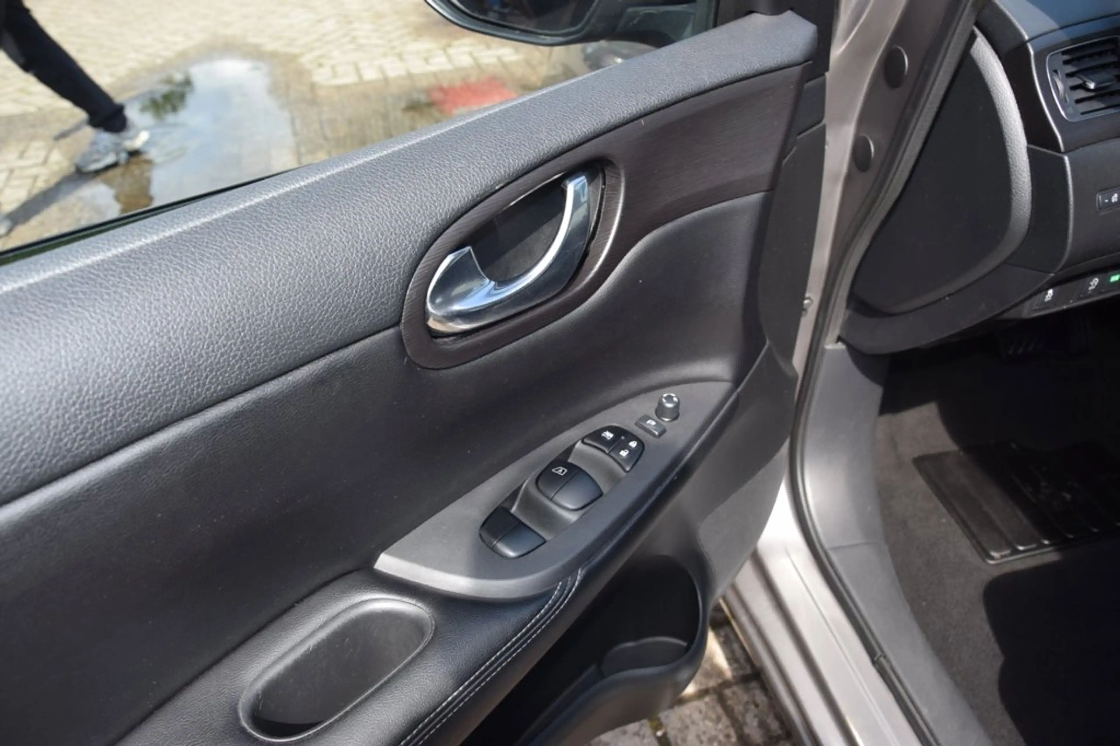Nissan Pulsar 1.2 DIG-T Tekna — photo 12