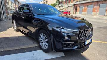 Levante MHEV 330 CV AWD GT Iva esposta