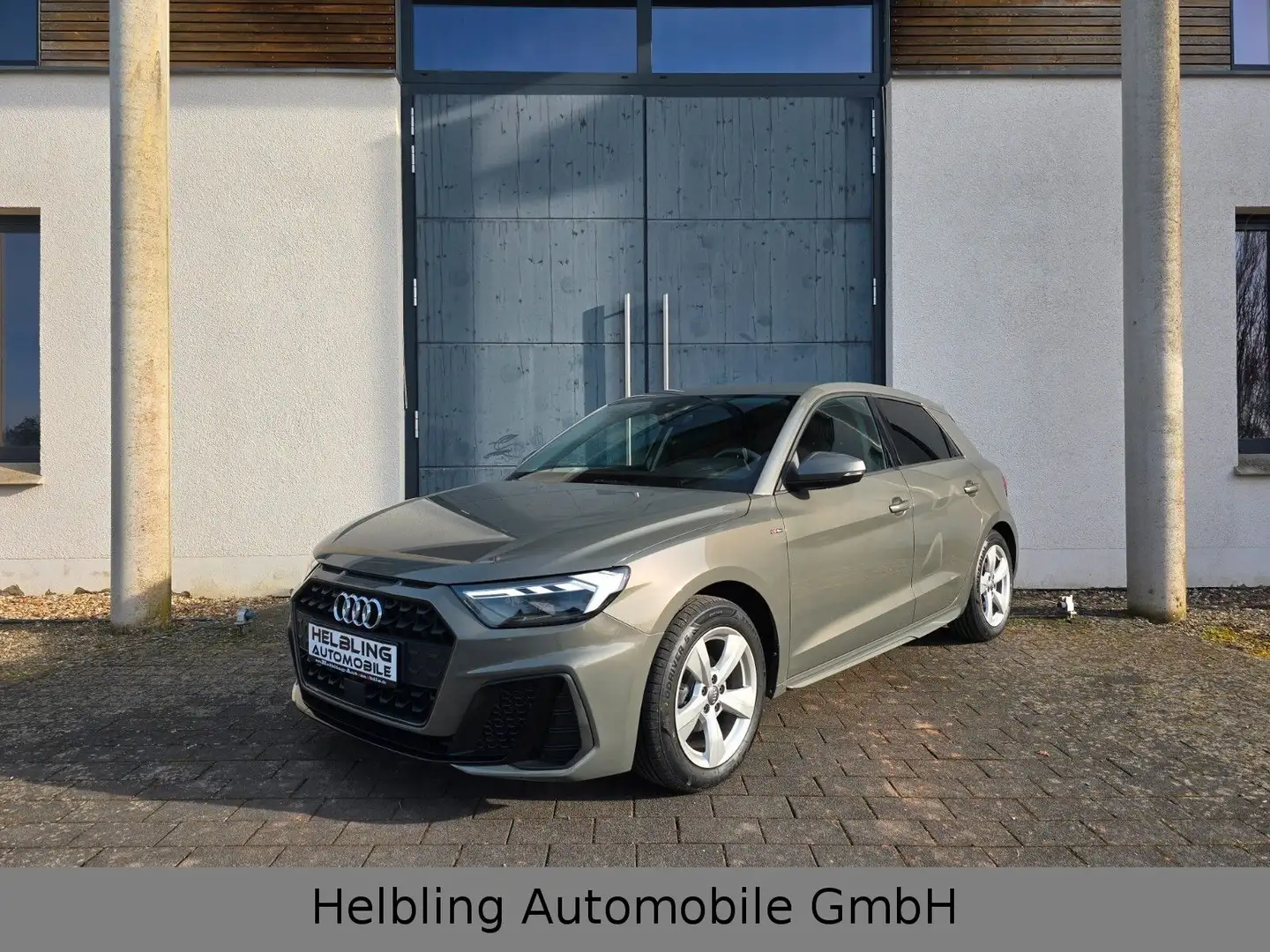 Audi A1 S line*S-tronic*LED*Virtuel*Optik-Paket-black Grau - 2