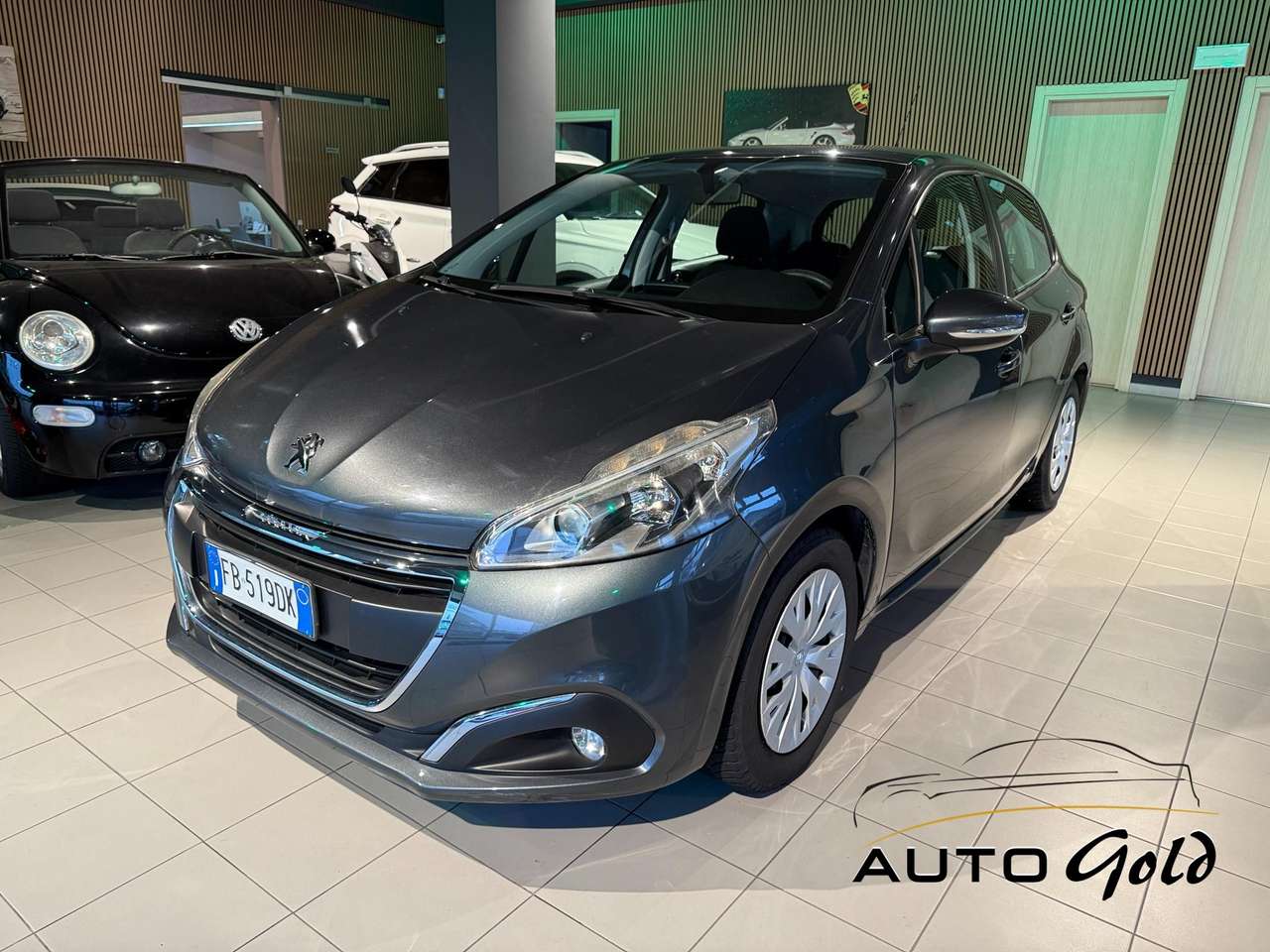 Peugeot 208 208 5p 1.2 puretech Allure 82cv
