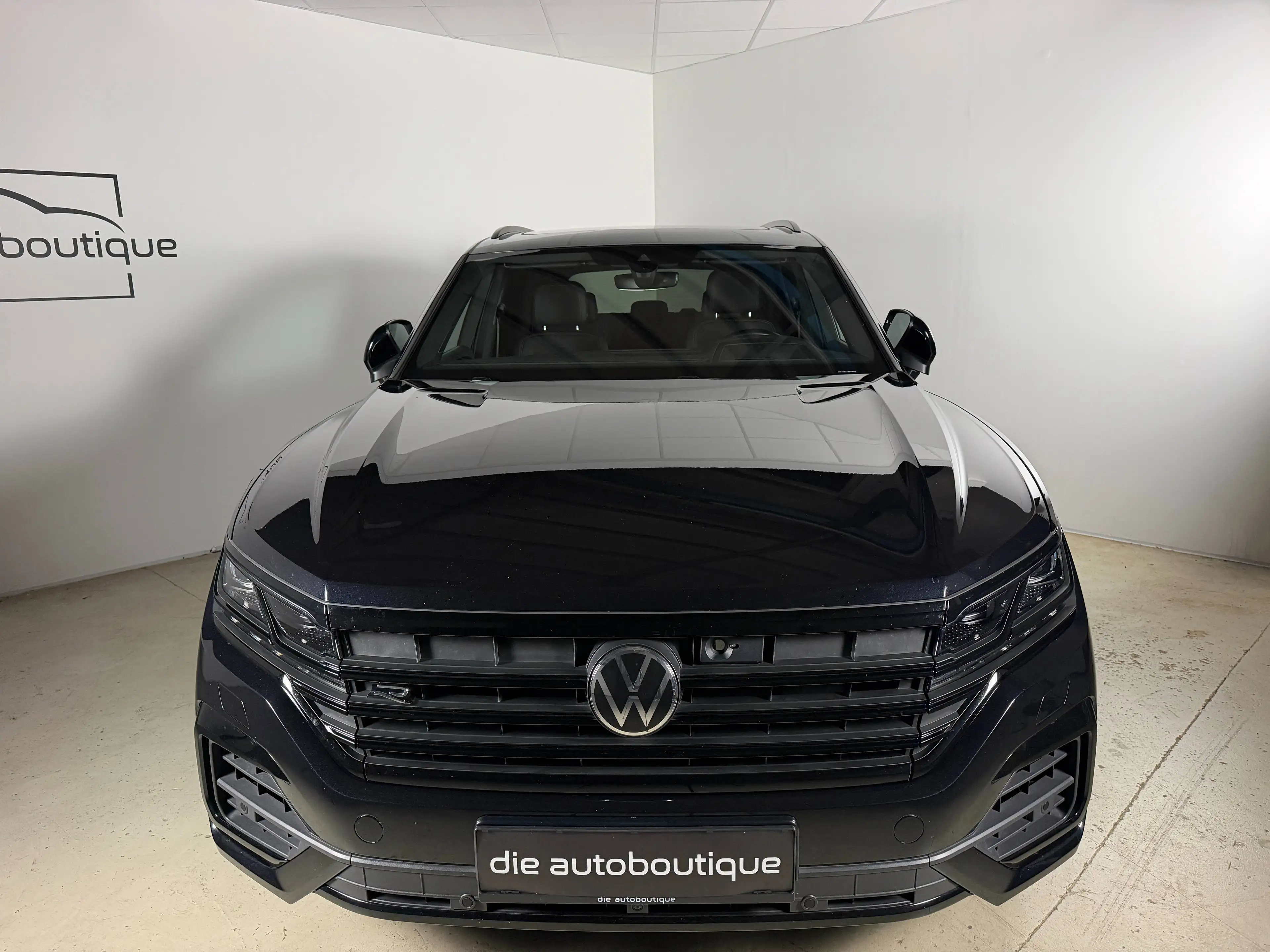 Volkswagen Touareg R eHybrid 4Motion // Vollausstattung // Massage // HUD // Soft Close // AHK // — photo 4
