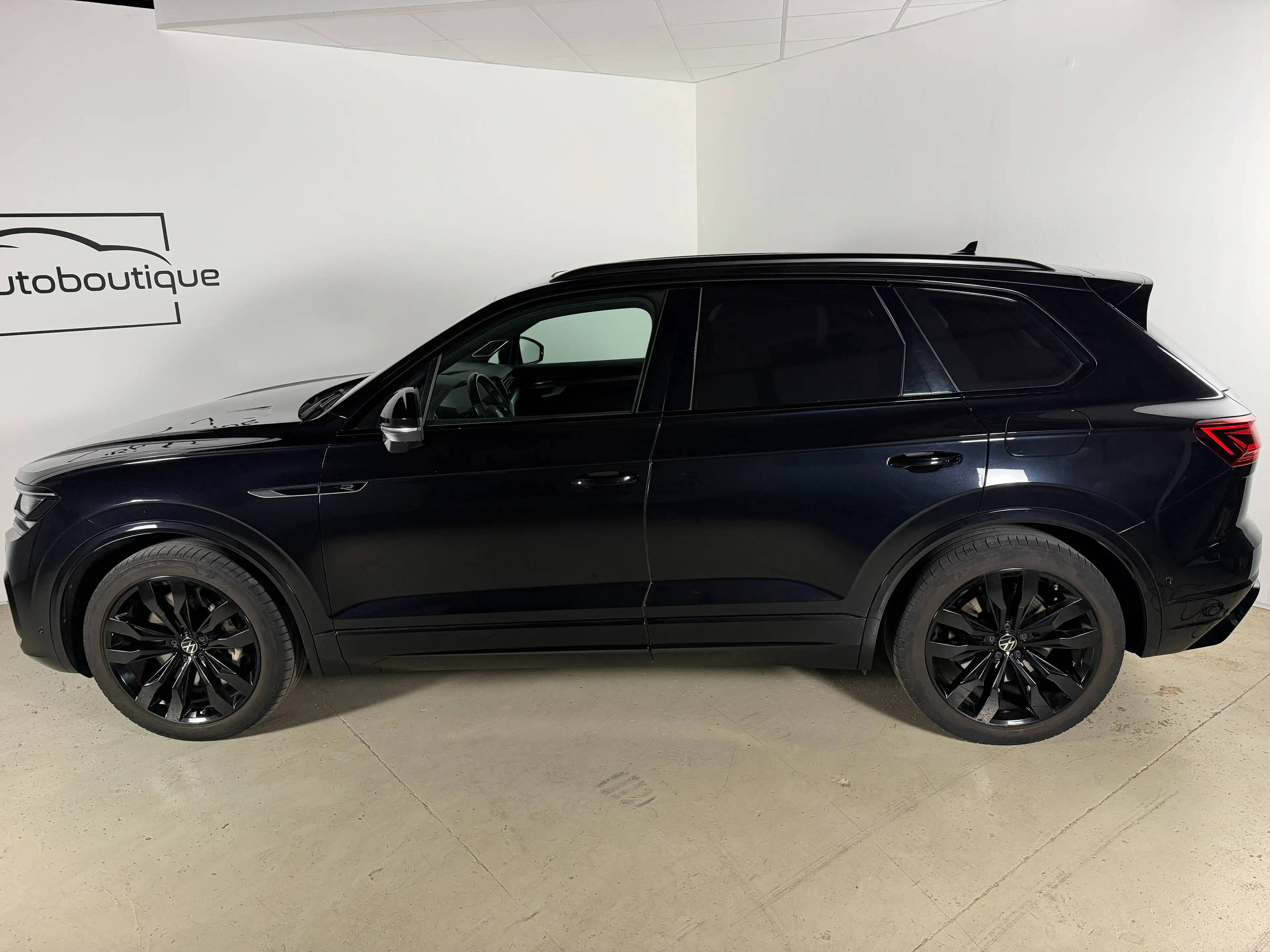 Volkswagen Touareg R eHybrid 4Motion // Vollausstattung // Massage // HUD // Soft Close // AHK // — photo 5