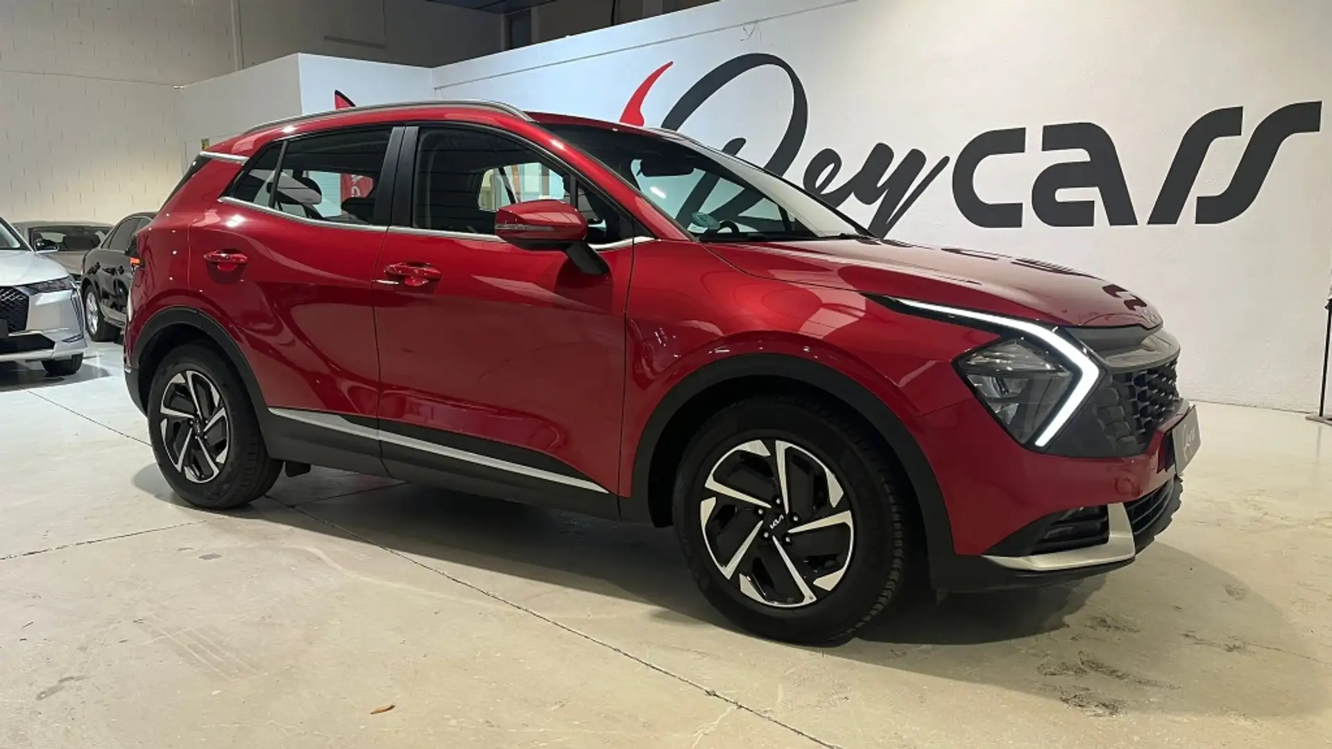 Kia Sportage 1.6 T-GDi Drive 160 Rojo - 1