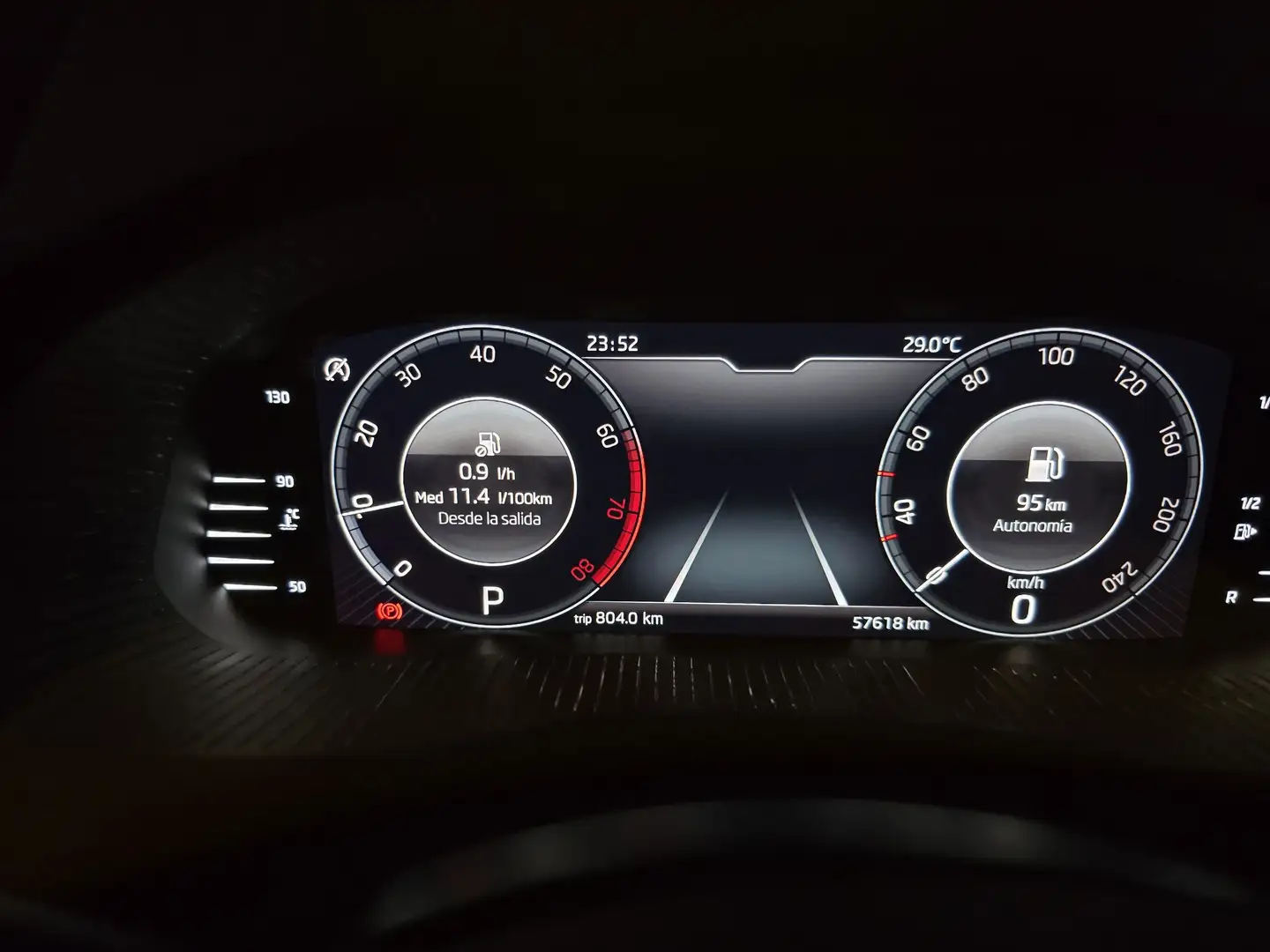 Skoda Kamiq 1.0 TSI Ambition 81kW DSG Blanco - 2