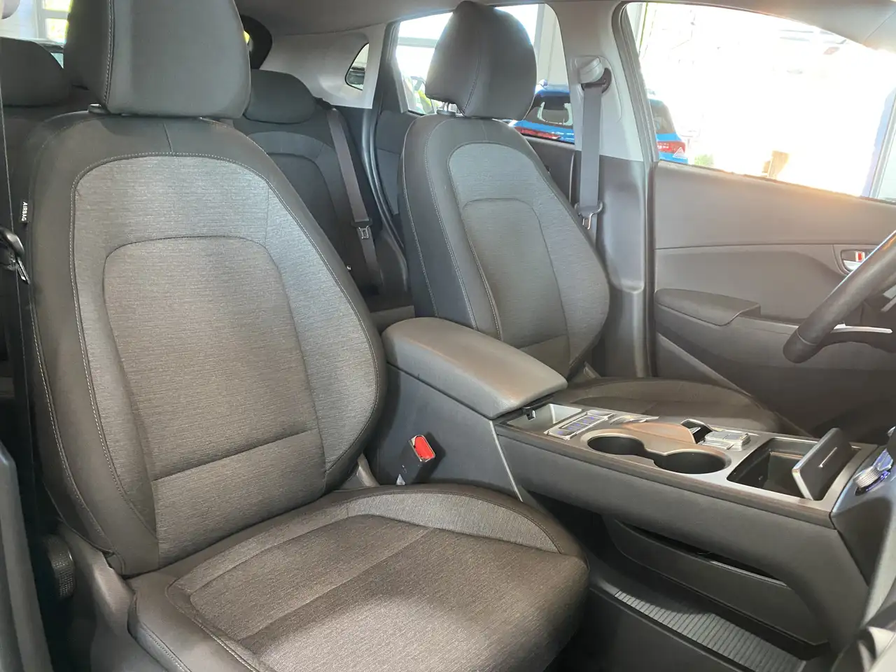 Hyundai KONA Trend 64kWh SoH 97,2% NAV ACC WäPu 20