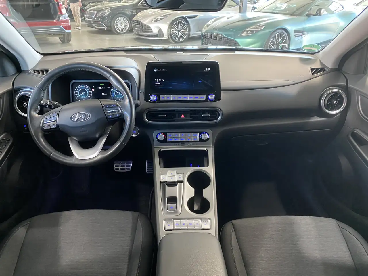 Hyundai KONA Trend 64kWh SoH 97,2% NAV ACC WäPu 17